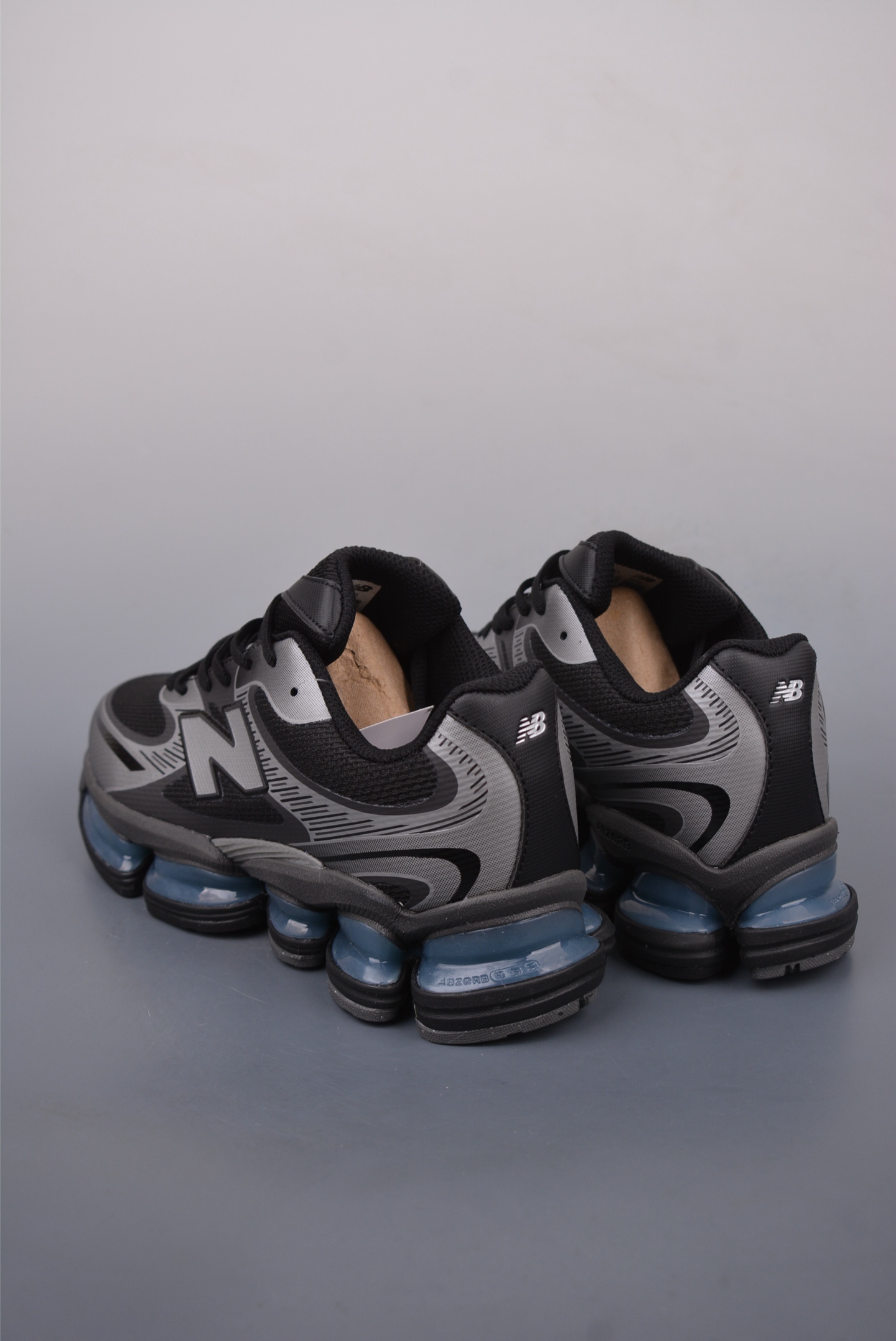 New Balance M2000 Series Fashionable And Versatile Mesh Casual Shoes 3 i1747220487020 5130 0 1