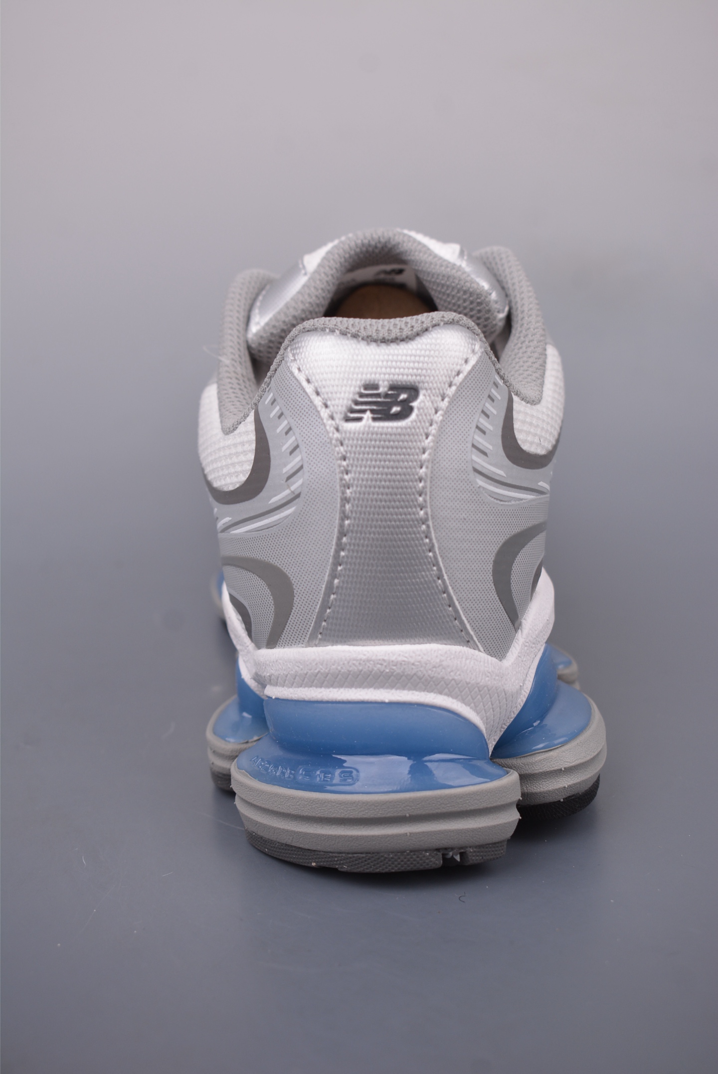 New Balance M2000 Series: Stylish, Versatile Fabric, Leather & Mesh Sneakers 4 i1747220570817 21 0 3