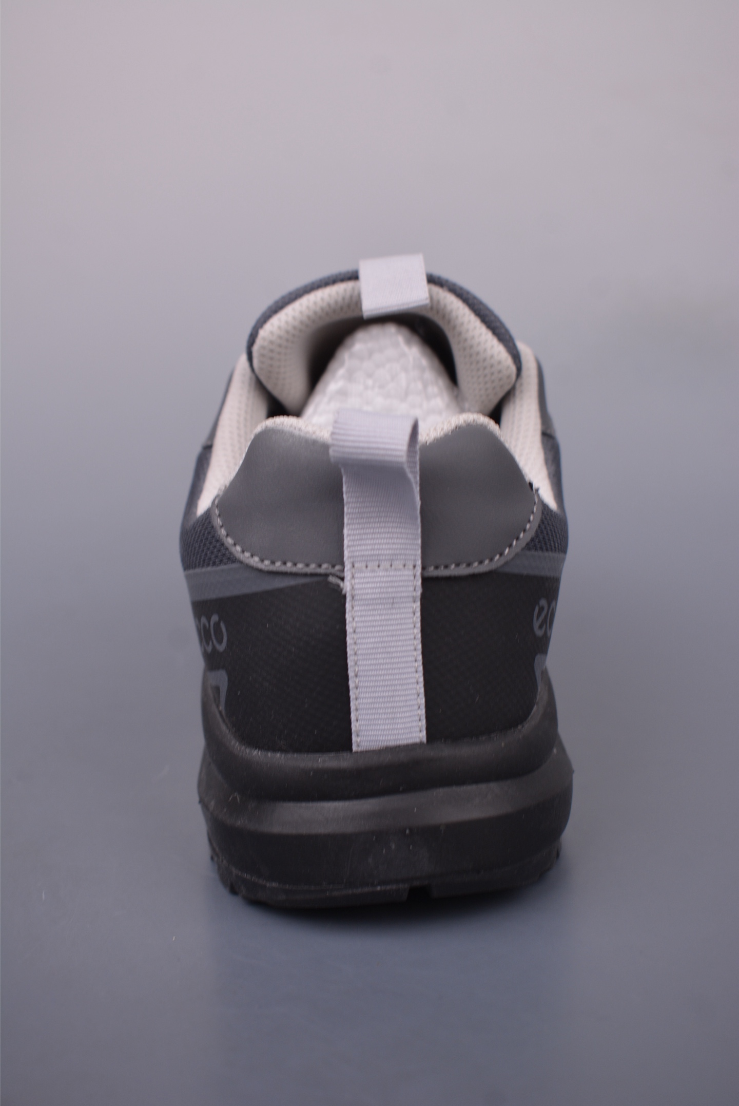 ECCO Men's Gray Outdoor Lightweight Sneakers - Comfortable & Durable Shoes 4 i1747221235993 5295 0 3