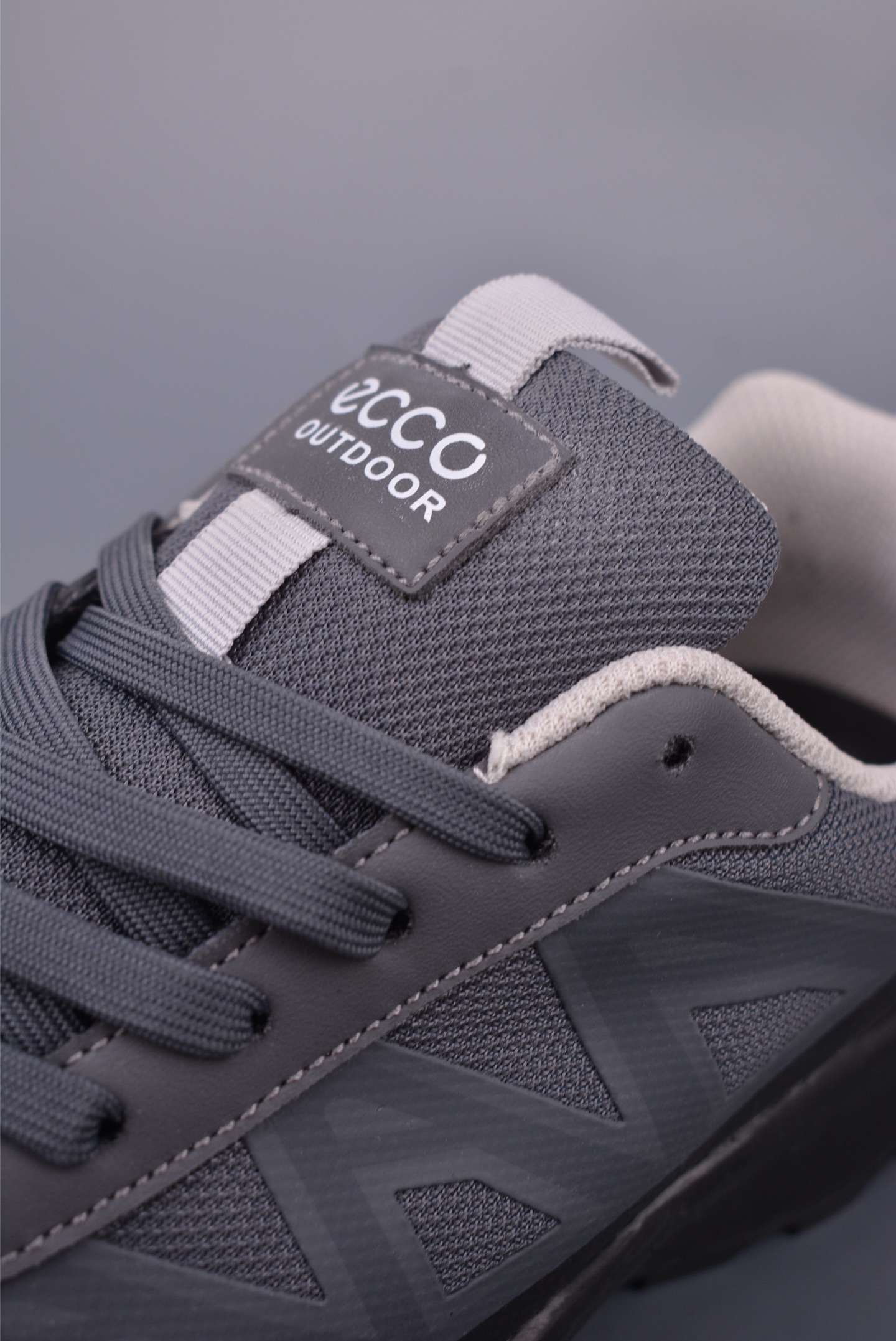 ECCO Men's Gray Outdoor Lightweight Sneakers - Comfortable & Durable Shoes 7 i1747221236048 5525 0 6