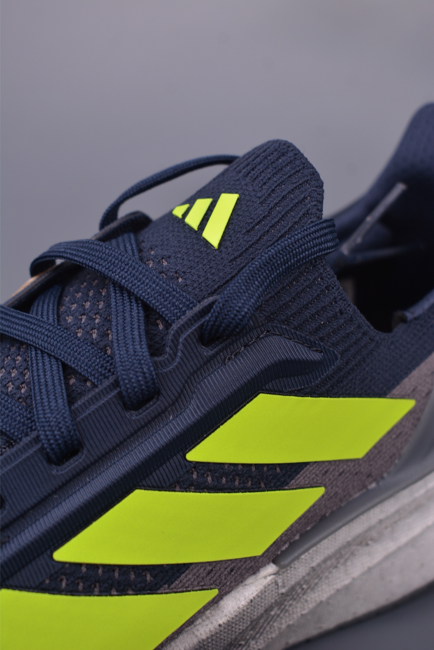Adidas Ultraboost 5X: Full BOOST, Durable, Cushioned, Casual Running Shoes 7 i1747221329925 8534 0 6