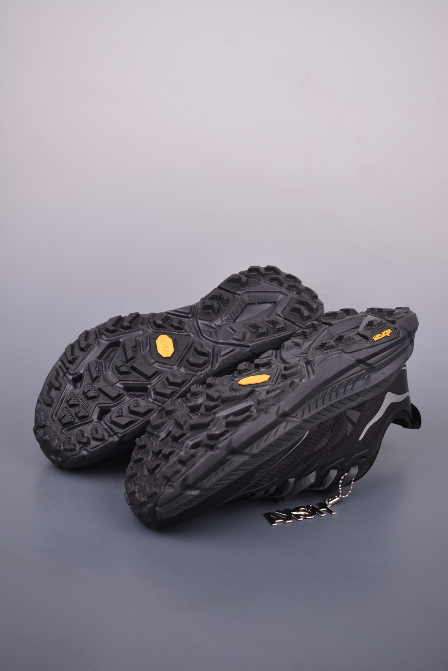 Satisfy x Hoka One One Mafate Speed 4 Low-Top Professional Trail Running Shoes 4 i1747248329752 1493 0 2