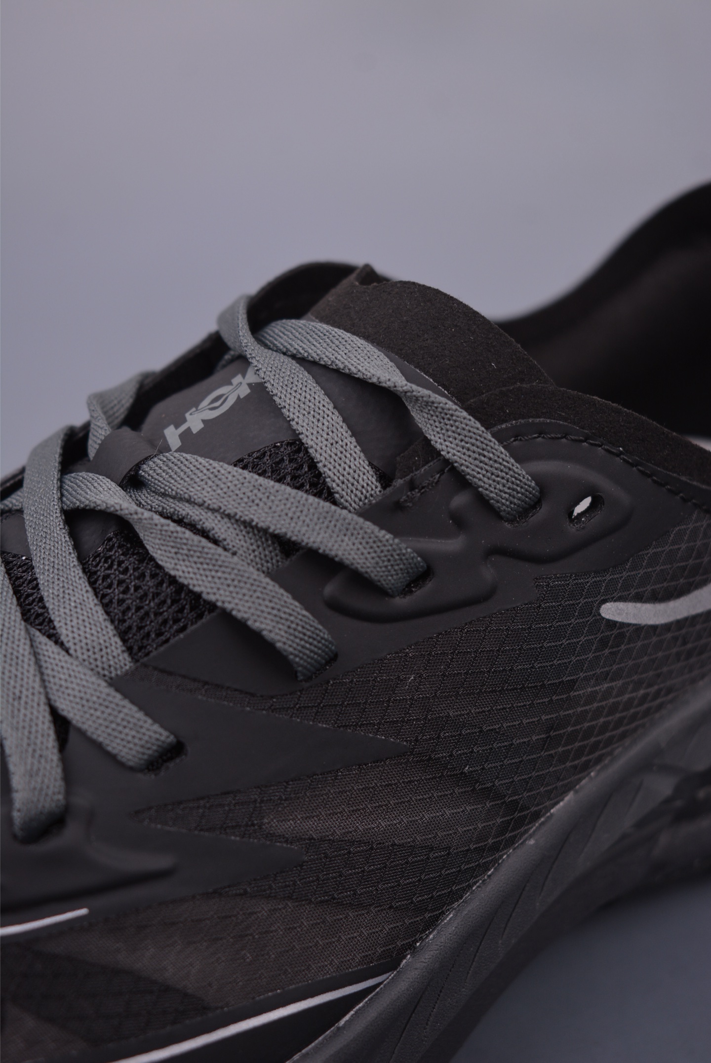 Satisfy x Hoka One One Mafate Speed 4 Low-Top Professional Trail Running Shoes 8 i1747248329771 9978 0 6