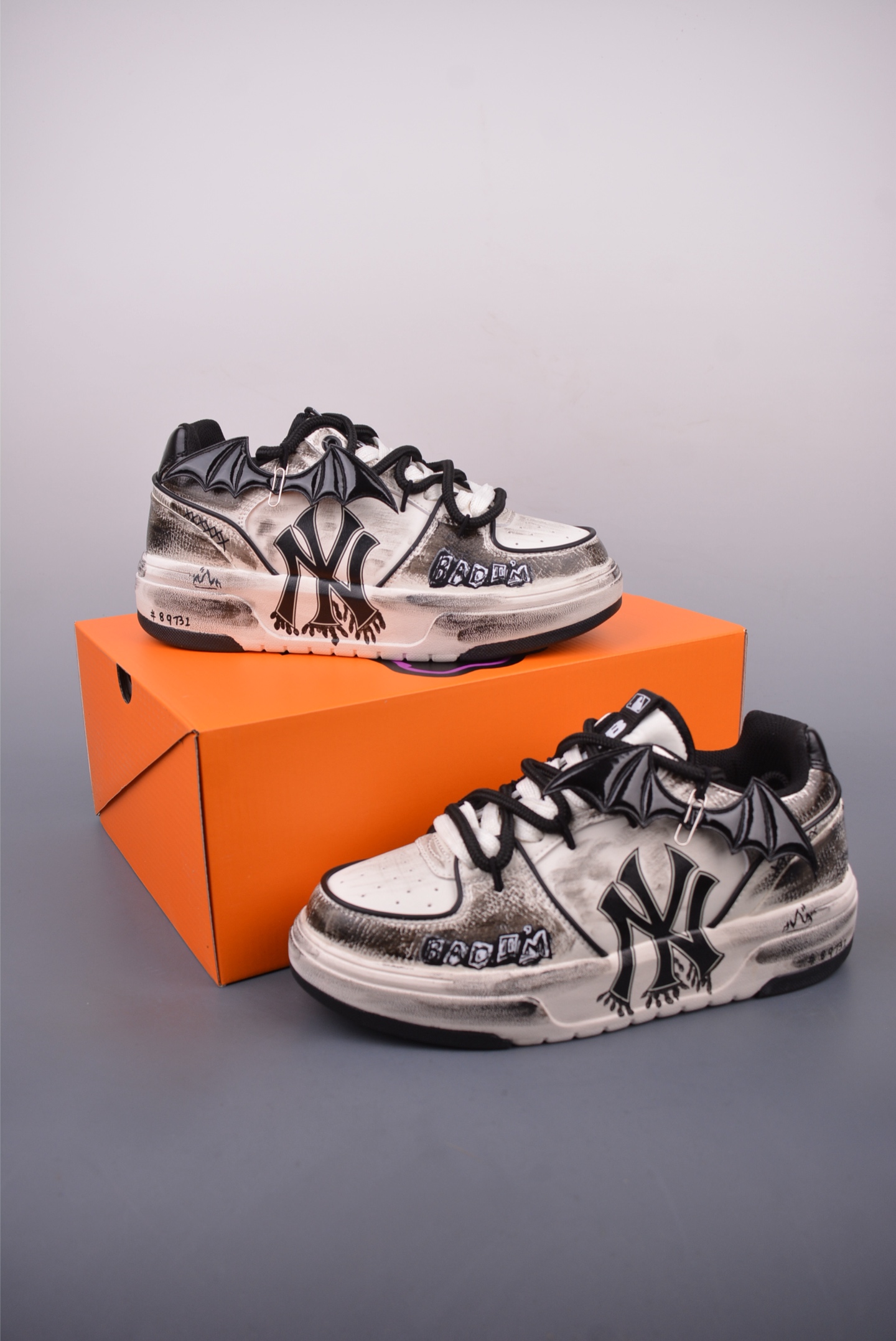 MLB NY Yankees Graffiti Chunky Sneakers Platform Height Increasing Dad Shoes 5 i1747248486579 4579 0 4