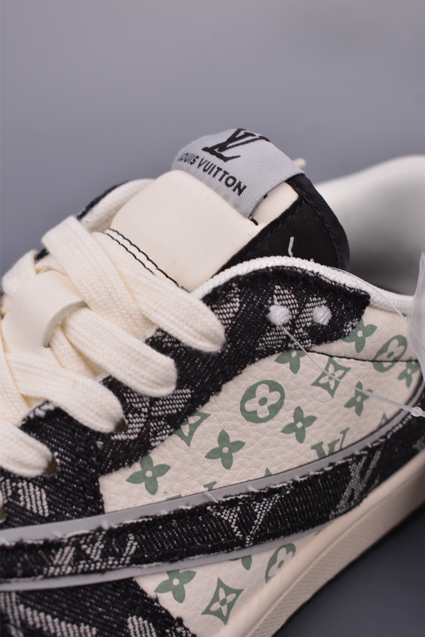 260 Fragment x Travis Scott x LV Air Jordan 1 Low 三方联名倒钩 XD0798-301
