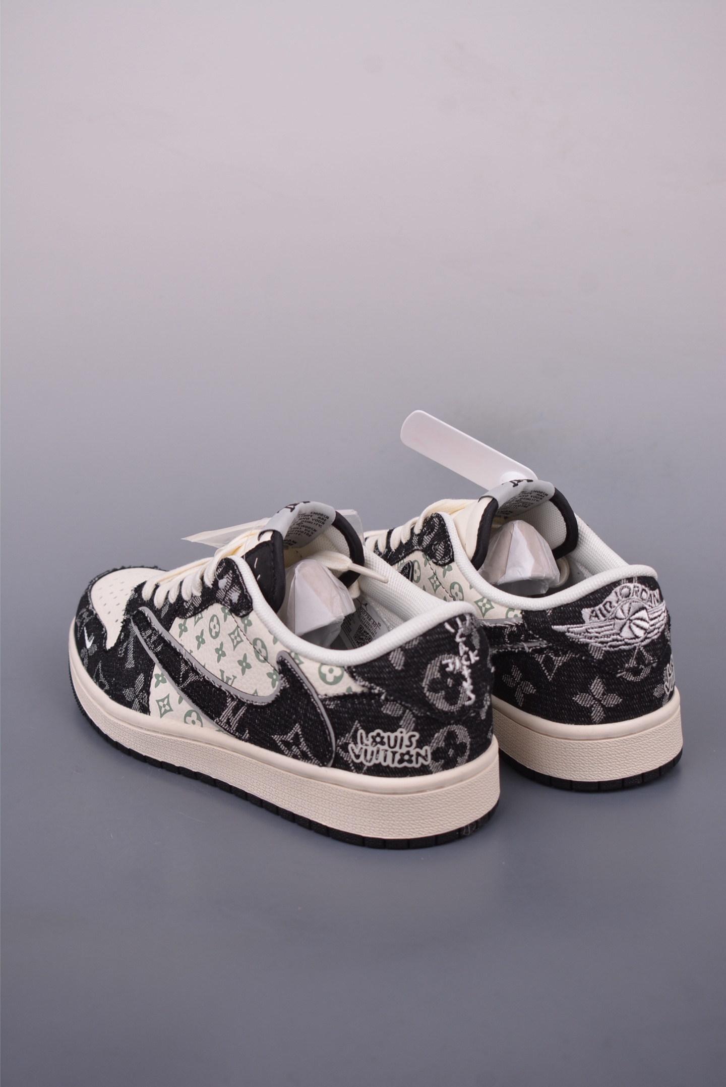260 Fragment x Travis Scott x LV Air Jordan 1 Low 三方联名倒钩 XD0798-301
