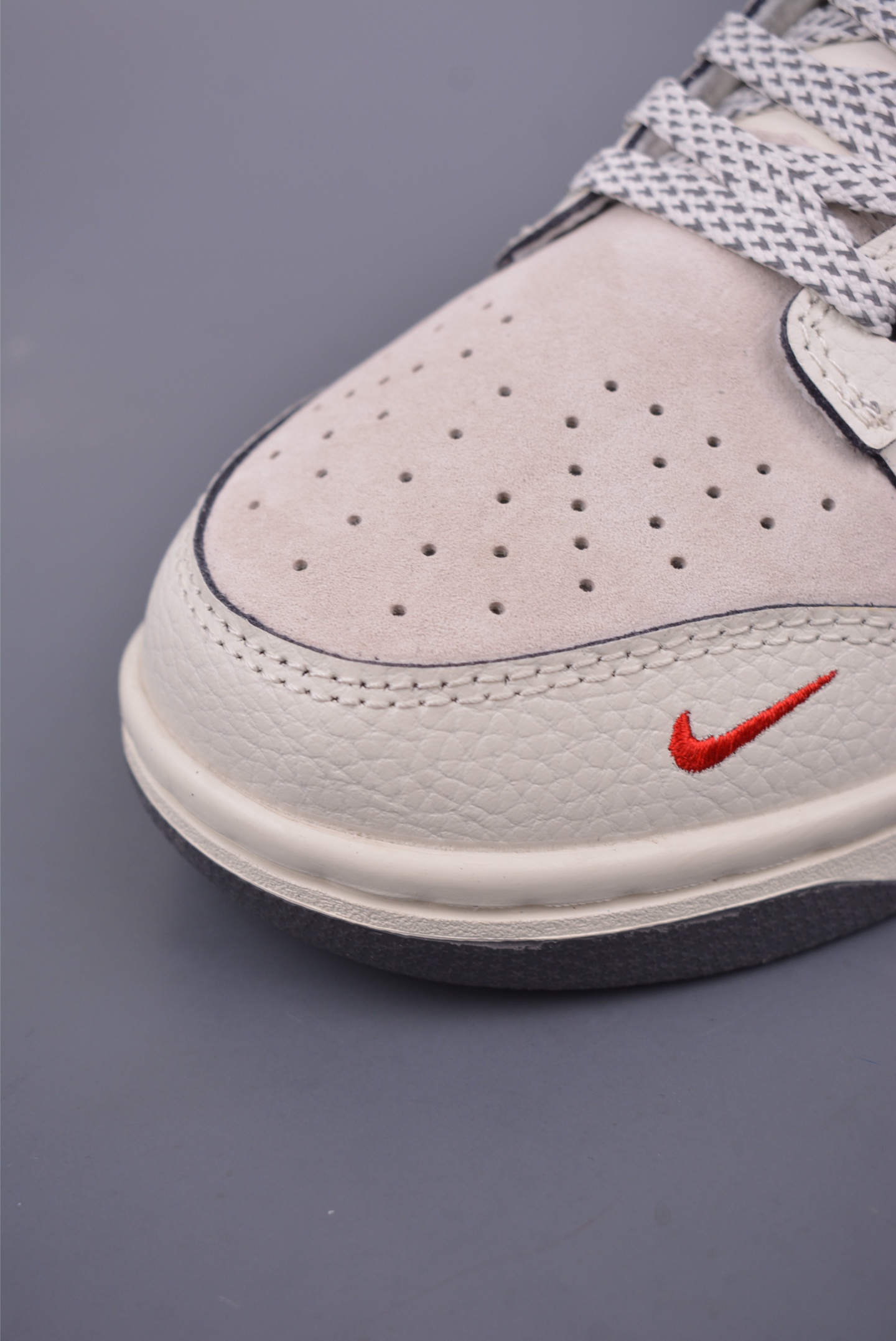 280 Nike SB Dunk Low Supreme联名 SC9207-412
