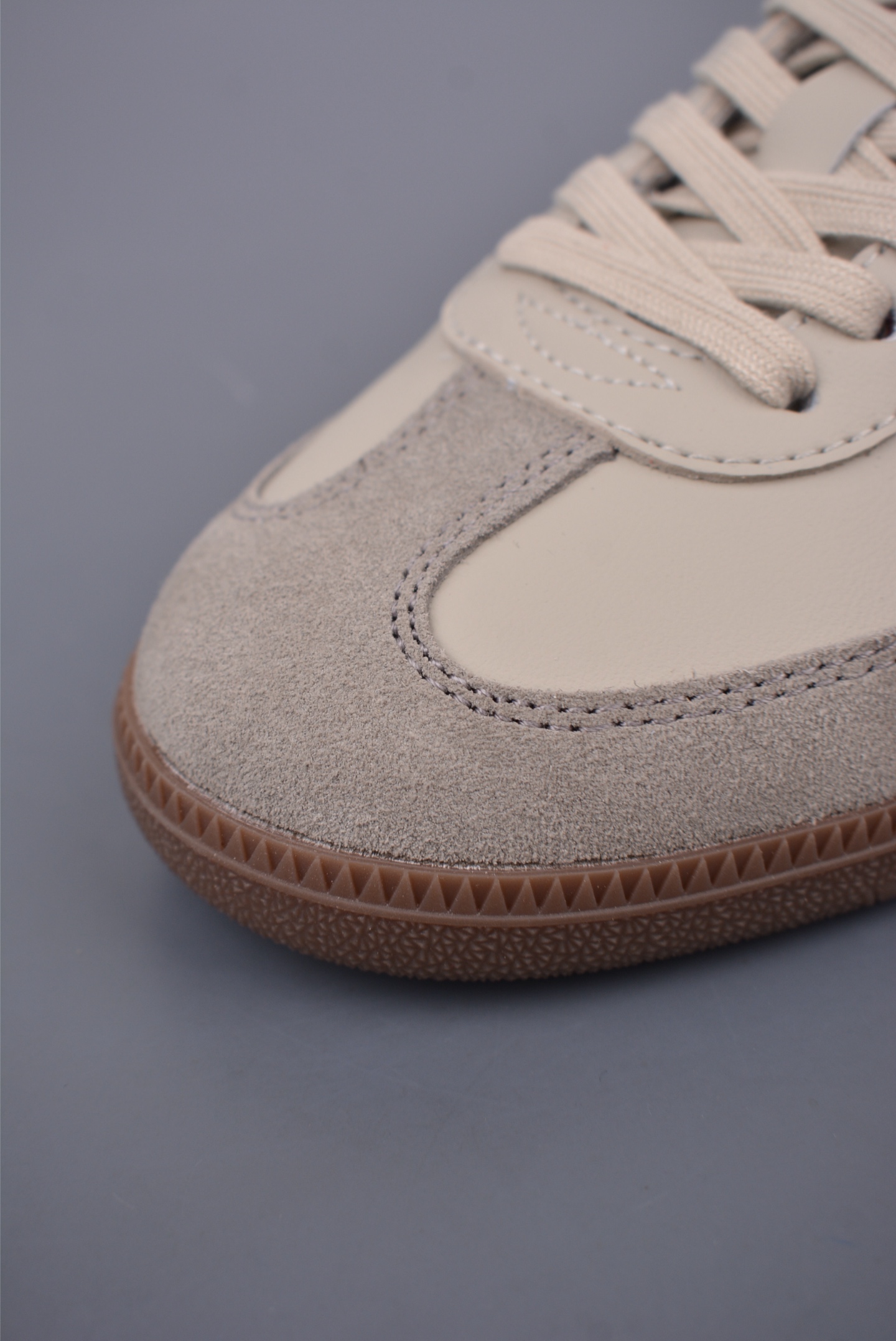 Adidas Samba OG Casual Sneakers - Leather and Suede Upper - Unisex Design 6 i1747351008047 6161 0 5