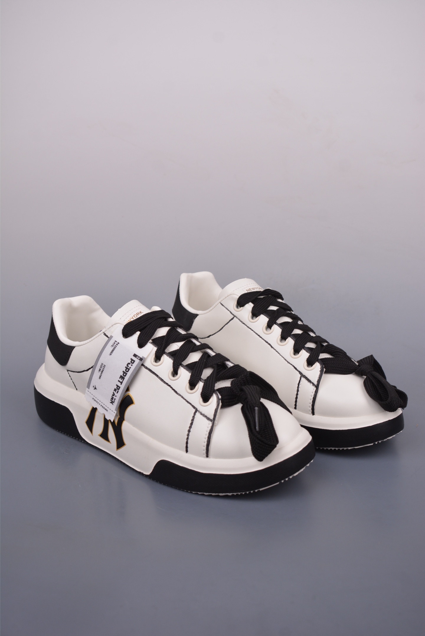 MLB NY Yankees Chunky Sneakers - Stylish Platform Shoes with Hidden Height 2 i1747351084384 4097 0 0