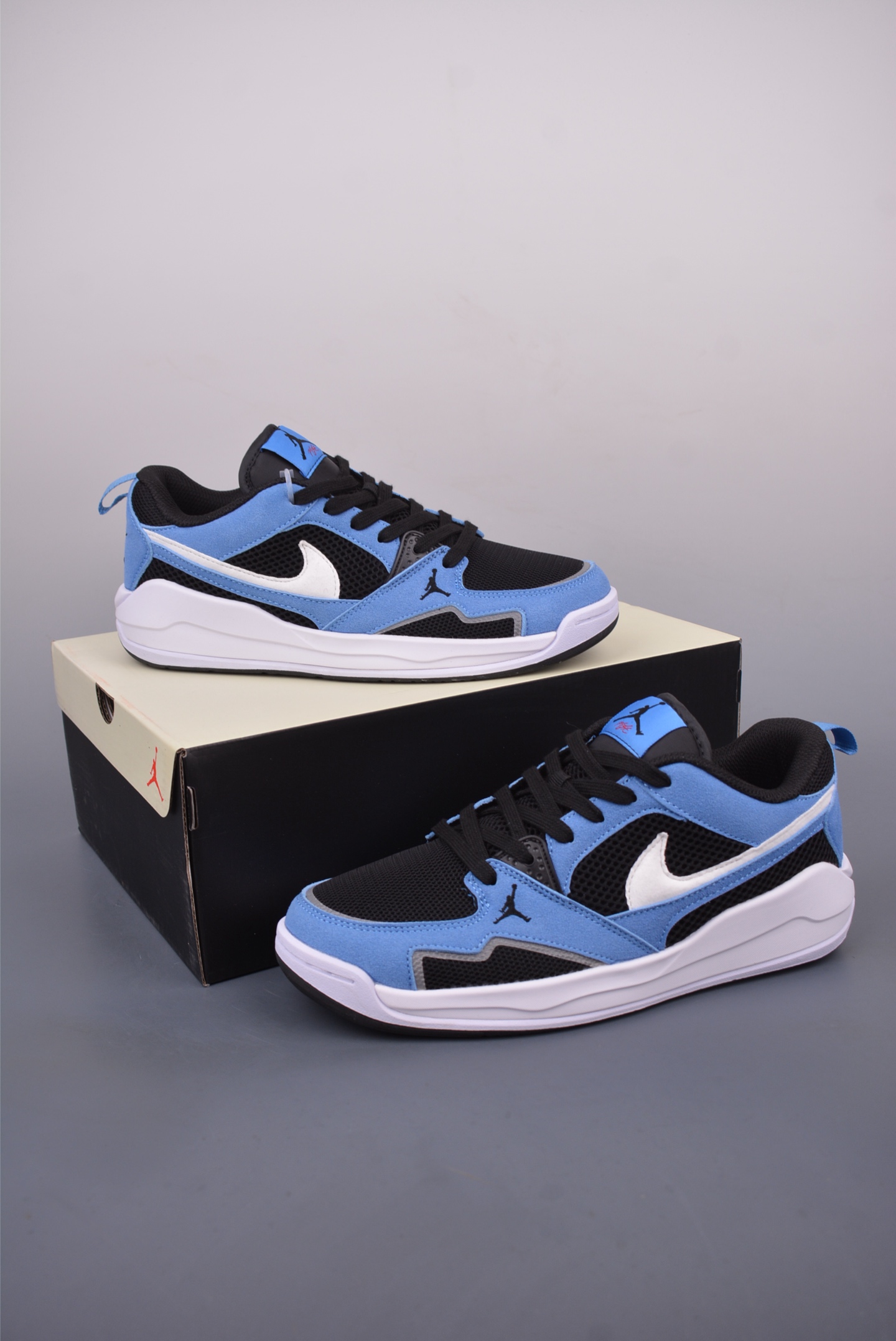 Nike Air Jordan CMFT Era Low-Top Sneakers - Blue/Black - HJ6777-004 5 i1747351150099 9514 0 4