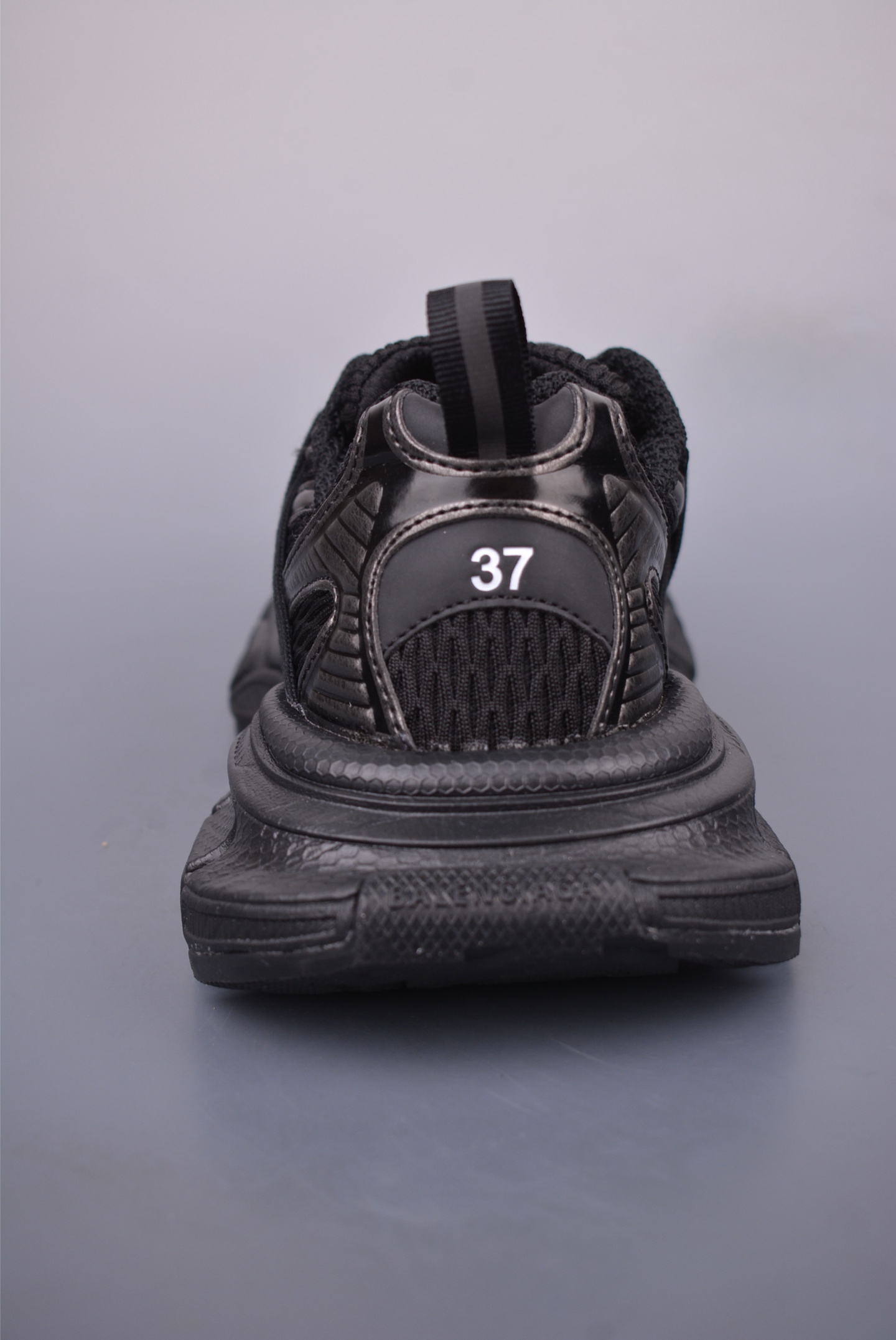 260 Balenciaga Phantom Sneaker 825599 W3XCH 9145