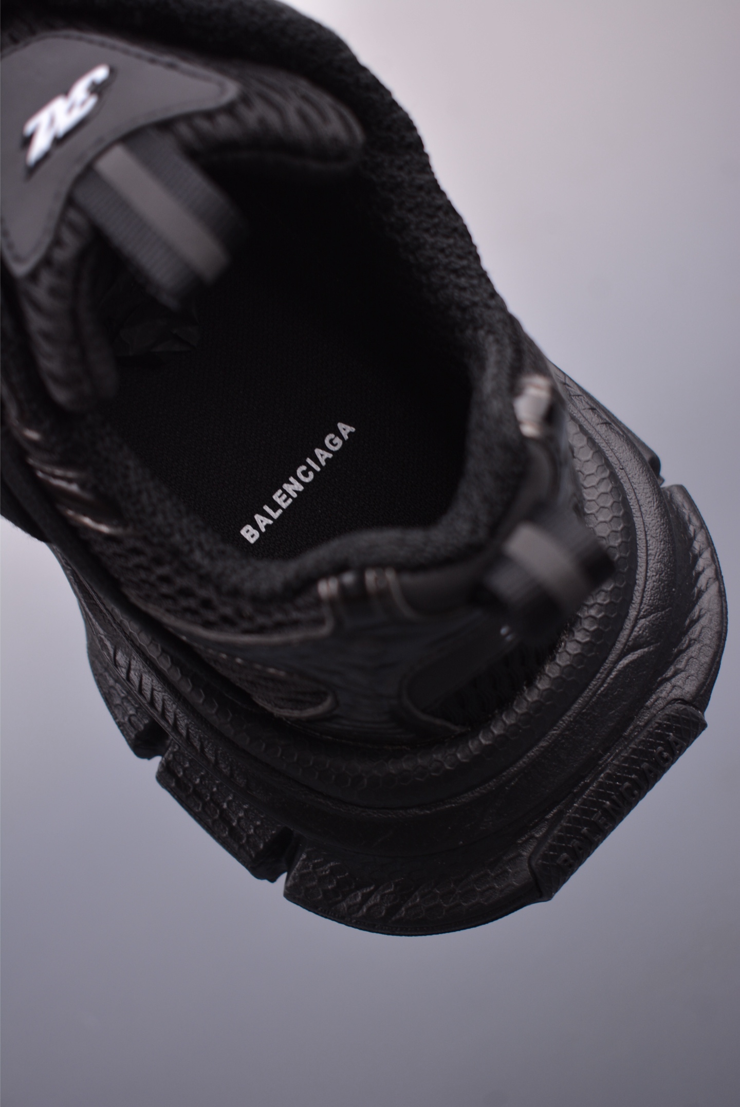 260 Balenciaga Phantom Sneaker 825599 W3XCH 9145