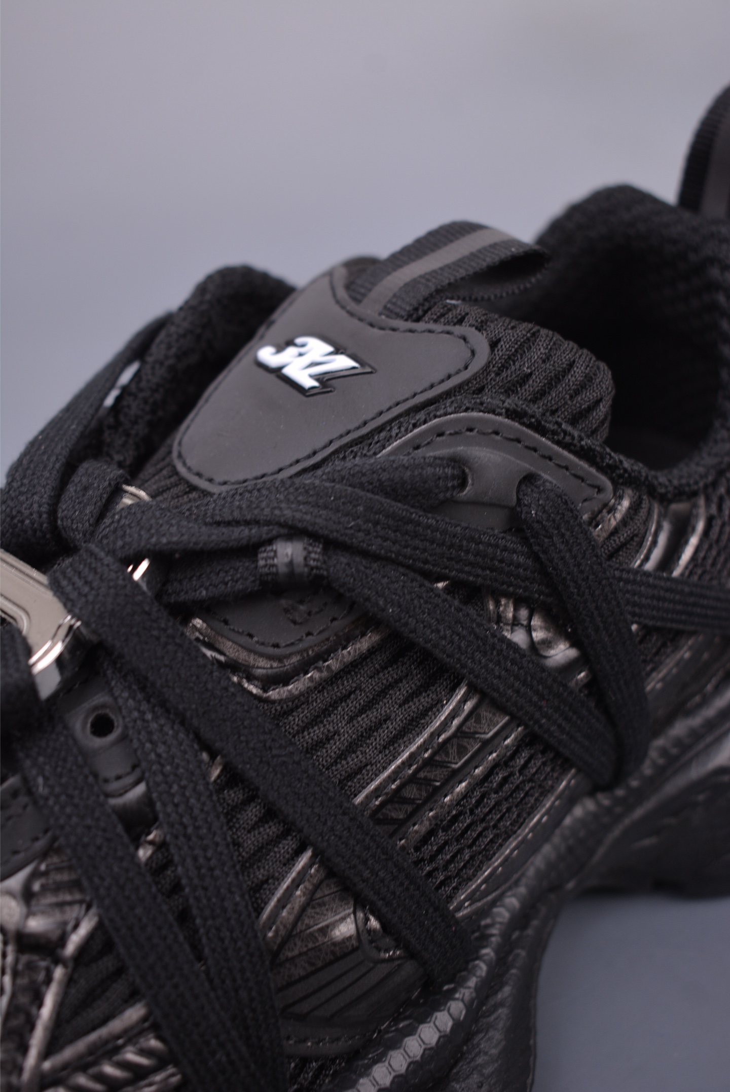 260 Balenciaga Phantom Sneaker 825599 W3XCH 9145