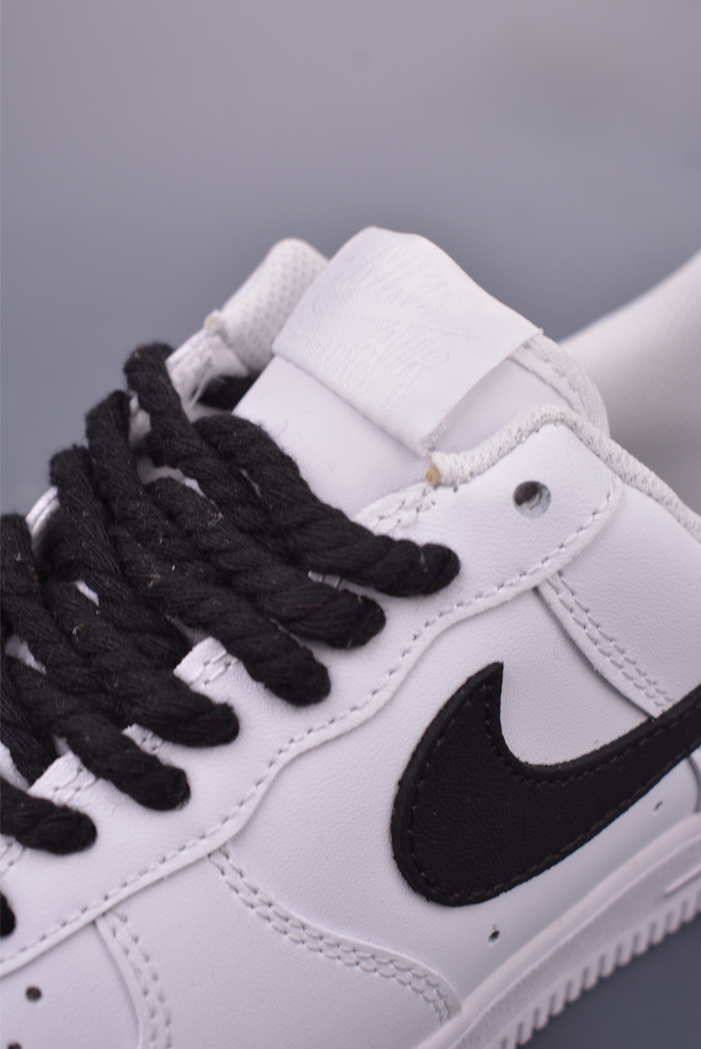260 Nike Air Force 1 Low 白黑 ZH0316-072