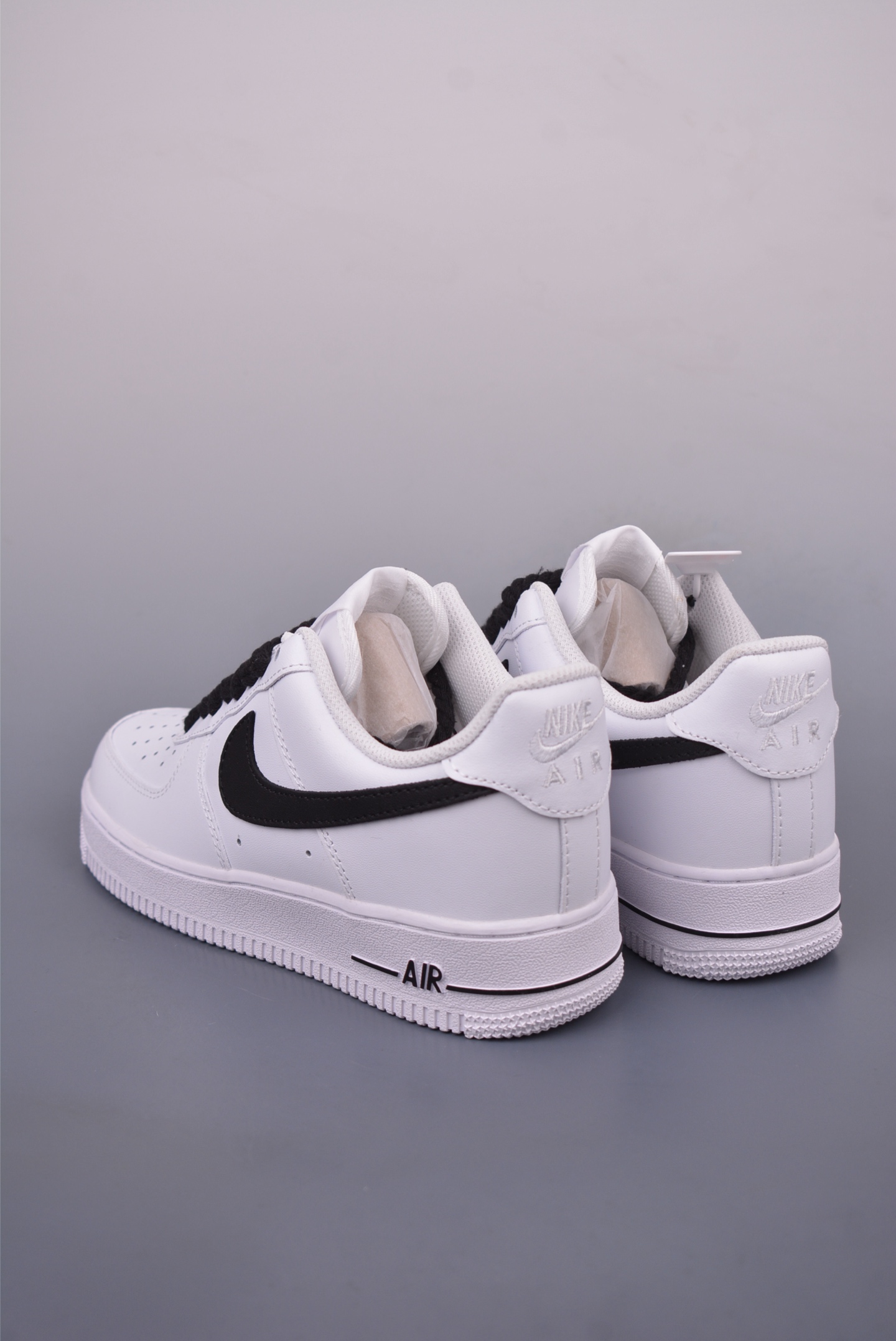 260 Nike Air Force 1 Low 白黑 ZH0316-072