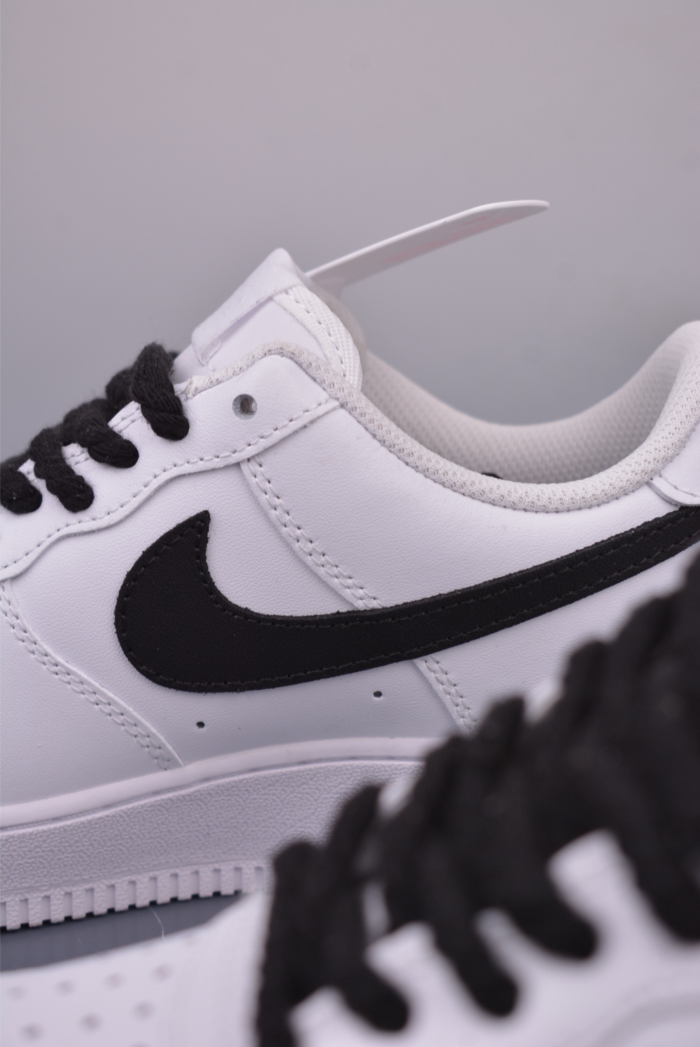 260 Nike Air Force 1 Low 白黑 ZH0316-072