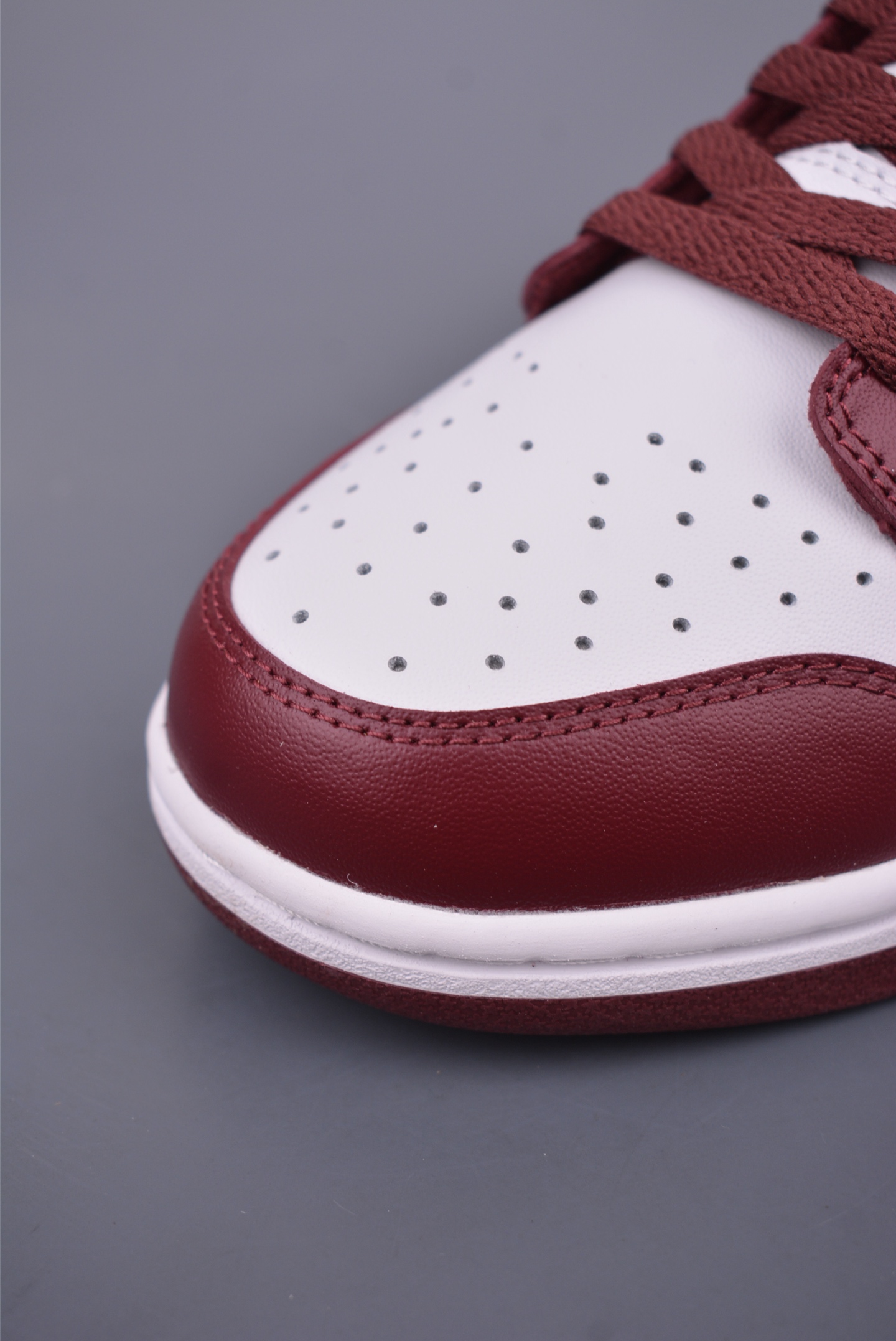 Nike SB Dunk Low 'Team Red' Leather Sneakers - Premium Comfort and Style 6 i1747351844126 7640 0 5