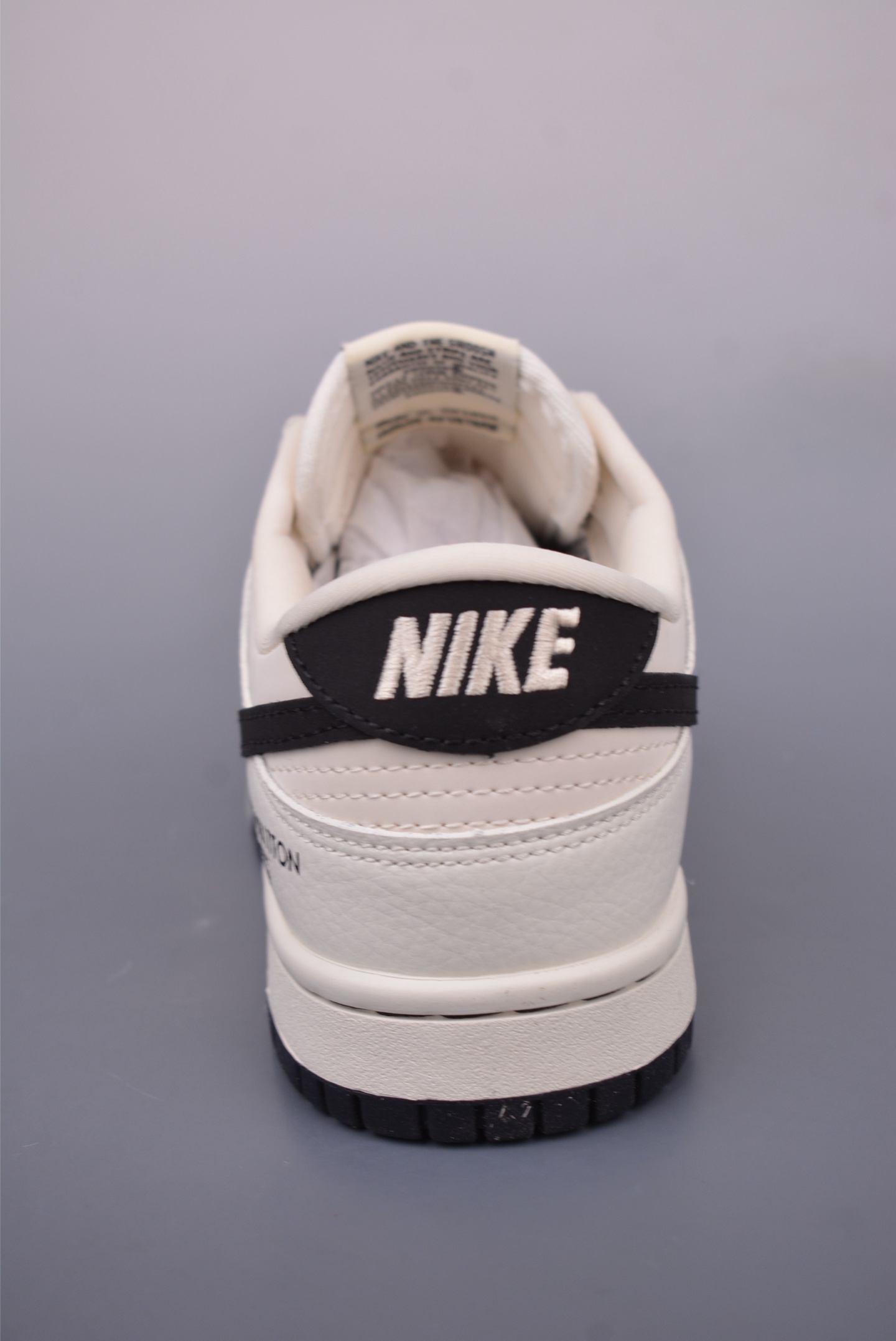 Nike SB Dunk Low DIY Custom Sneakers - Fashionable and Comfortable Shoes 4 i1747351899314 5094 0 3