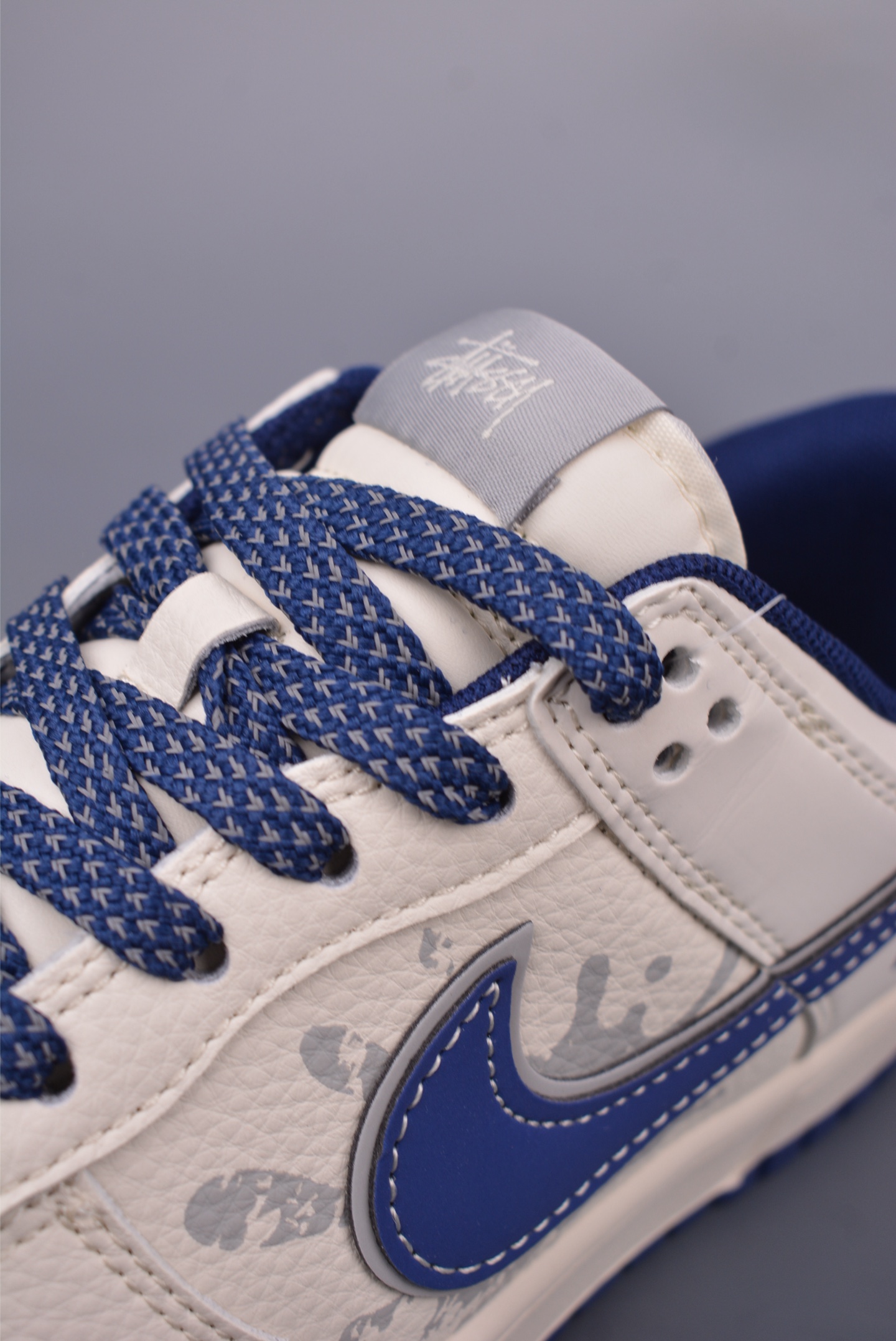 Nike SB Dunk Low Stussy Collab - Premium Leather, Exclusive Design, Durable Sole 8 i1747352588645 6874 0 6