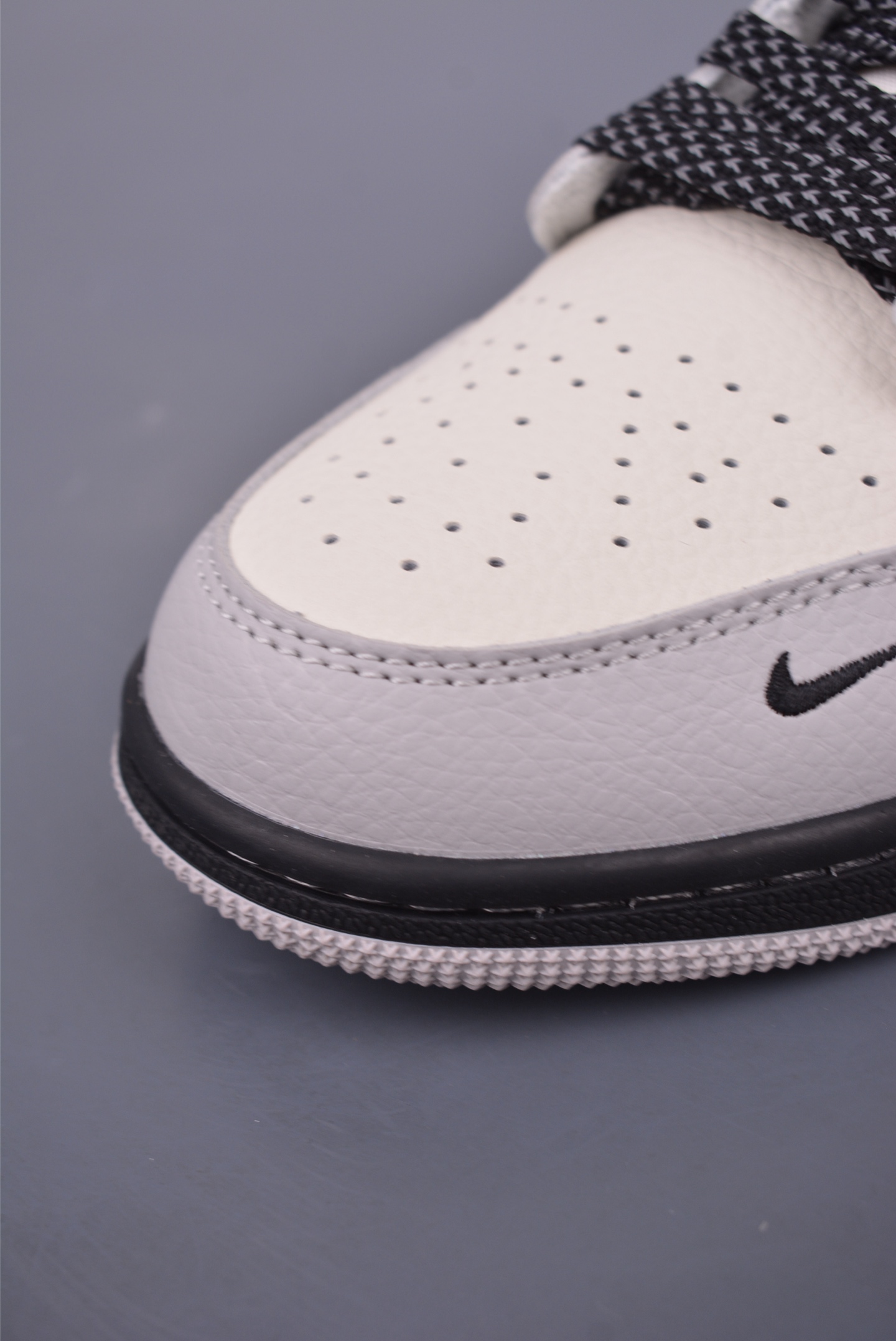 Nike Jordan 1 Stussy Collab Sneakers - Premium Quality and Stylish Design 7 i1747352793657 2391 0 5