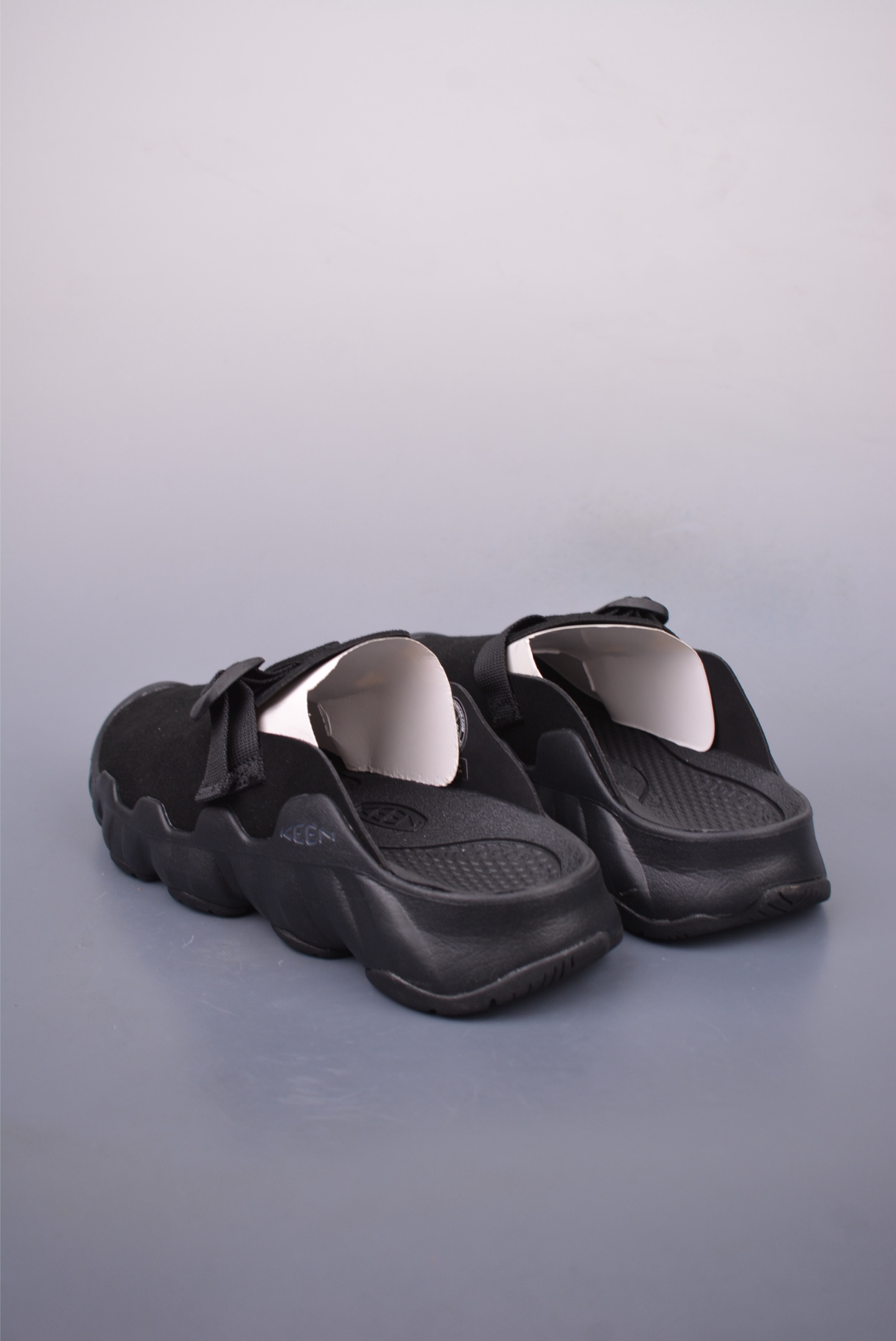 Keen Hyperport Leather Clog: Summer Mules, Adjustable Straps 2 i1747354588546 9573 0 1