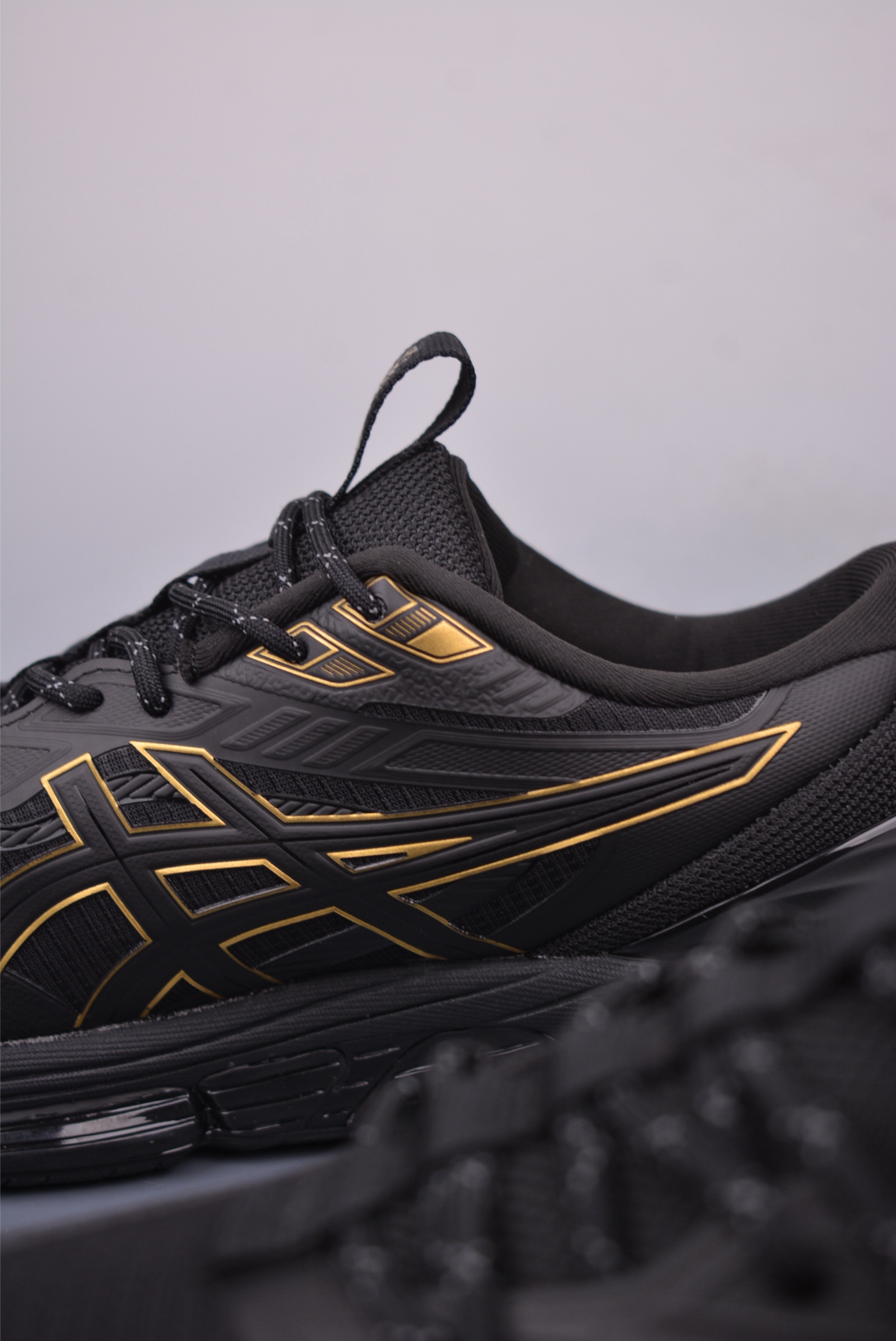 Asics Gel-QUANTUM 360 VIII Running Shoes: Lightweight, Breathable, and Professional 9 i1747354794095 4831 0 7