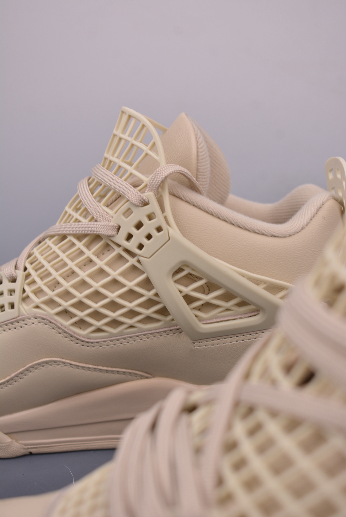 300 Air Jordan 4 Retro 乔丹四代“NET” 复刻网格黄 FV7251-200