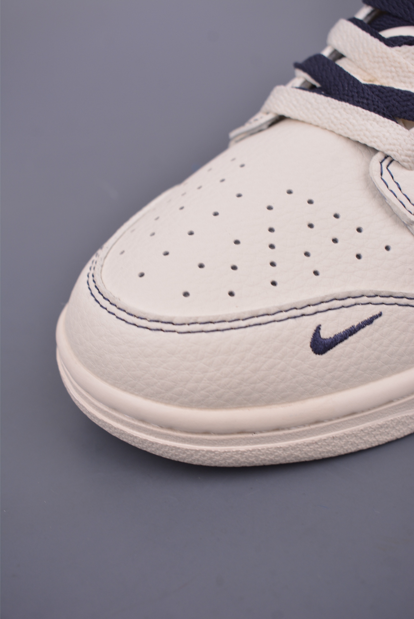 260 Nike SB Dunk Low UNDEFEATED联名 XF8698-079