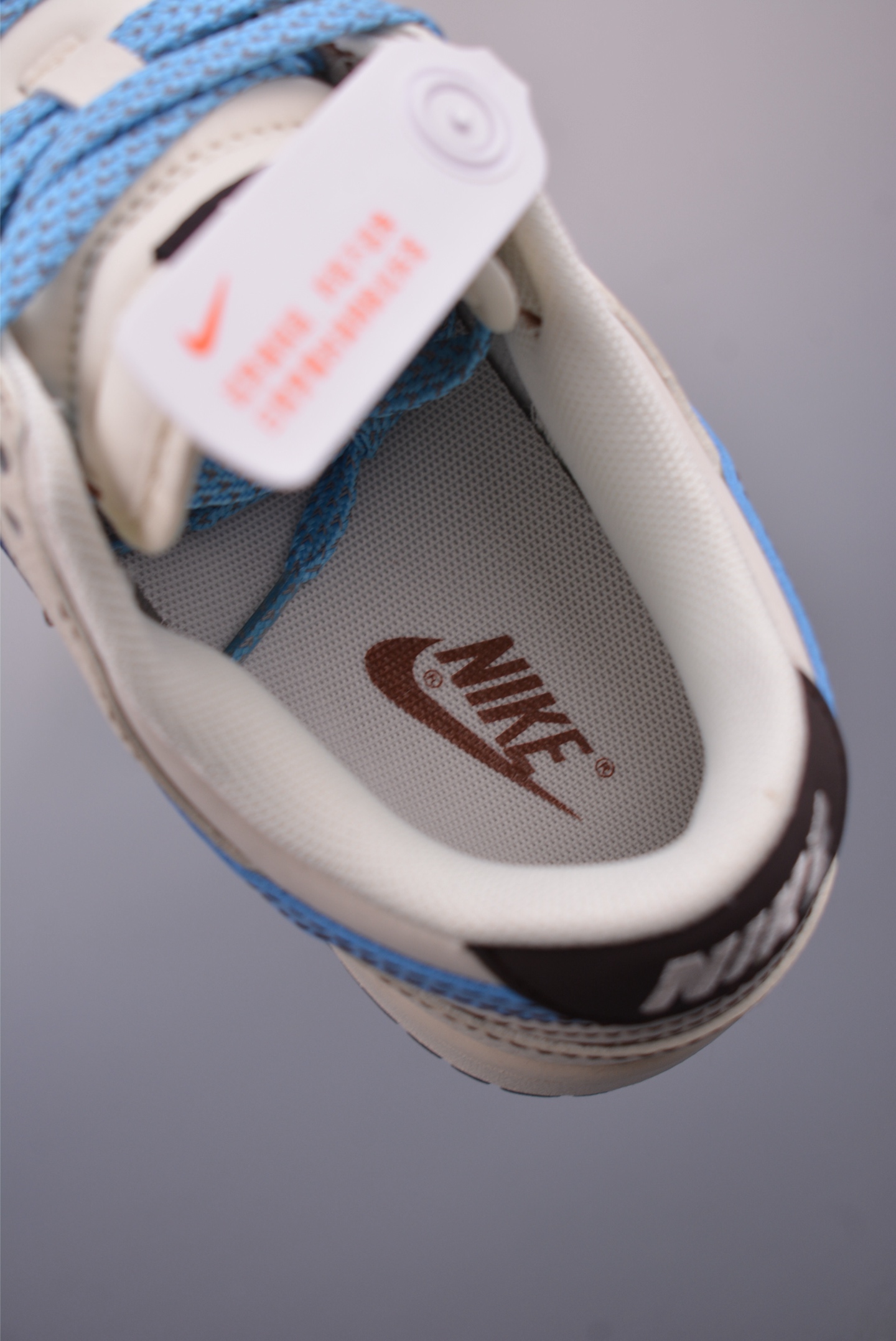 260 Nike SB Dunk Low 斯图西联名 XF8698-081