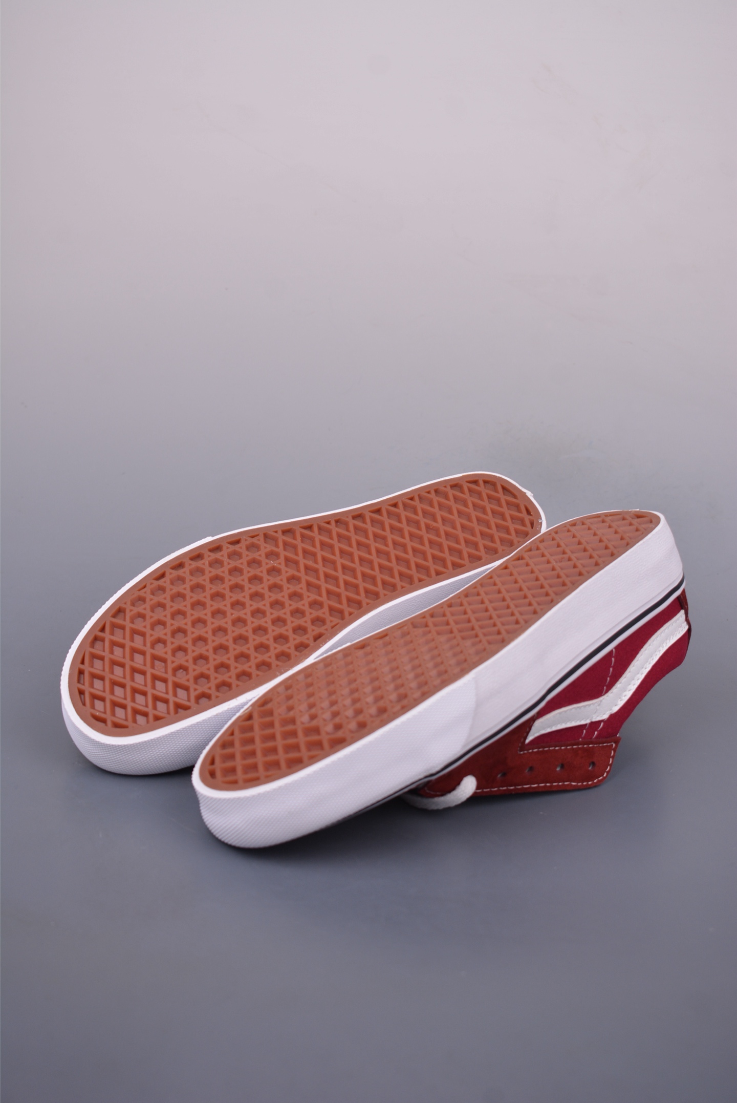 140 Vans SK8-Low 酒红 全新一代 低帮硫化帆布鞋 VN0A4UUK5U7
