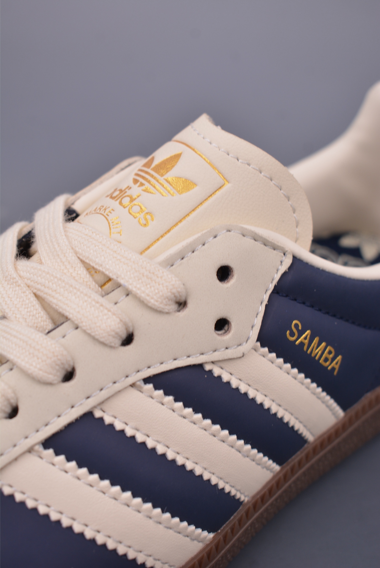 Adidas Samba OG Casual Sneakers - Iconic Style & Comfort for Everyday Wear 8 i1747439542917 2672 0 6