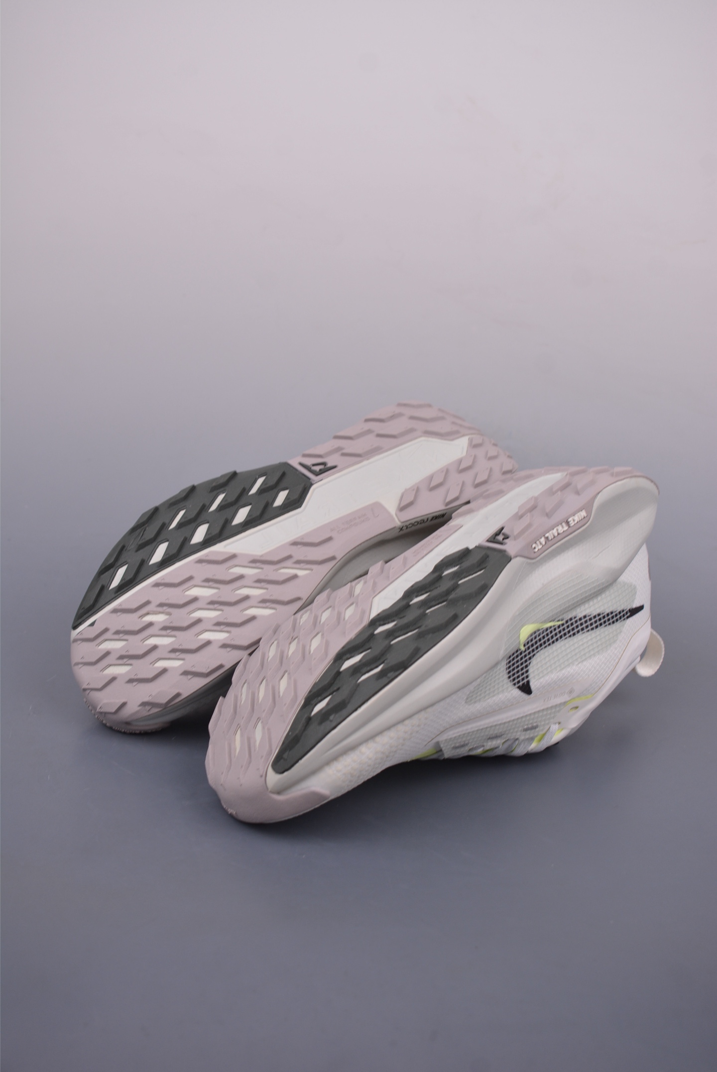 200 Nike REACTX PEGASUS TRAIL 5 Next Nature 越野跑步鞋 FQ0908-102