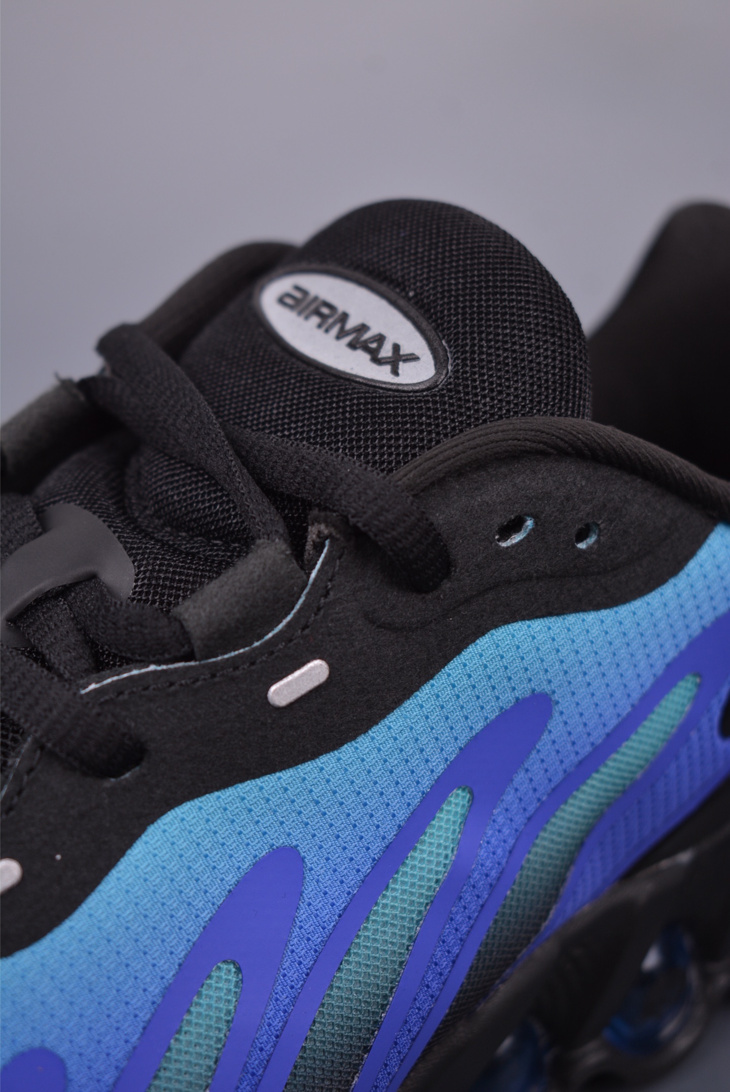 180 Nike Air Max DN8 全掌科技气垫 缓震运动跑鞋 FQ7860-019
