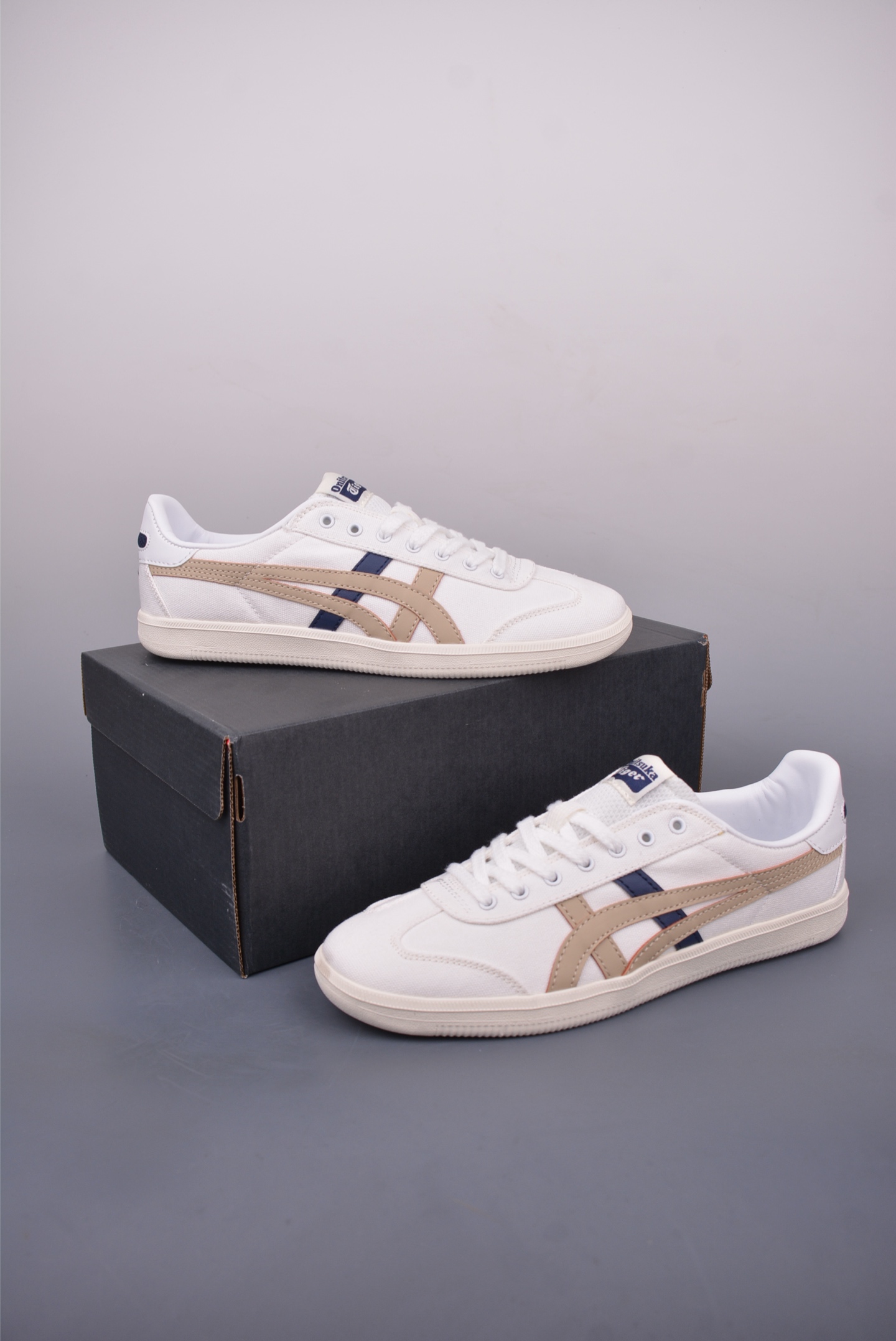 Onitsuka Tiger Tokuten Retro Low-Top Sneakers - Classic Style & Comfort 6 i1747439924319 1707 0 4