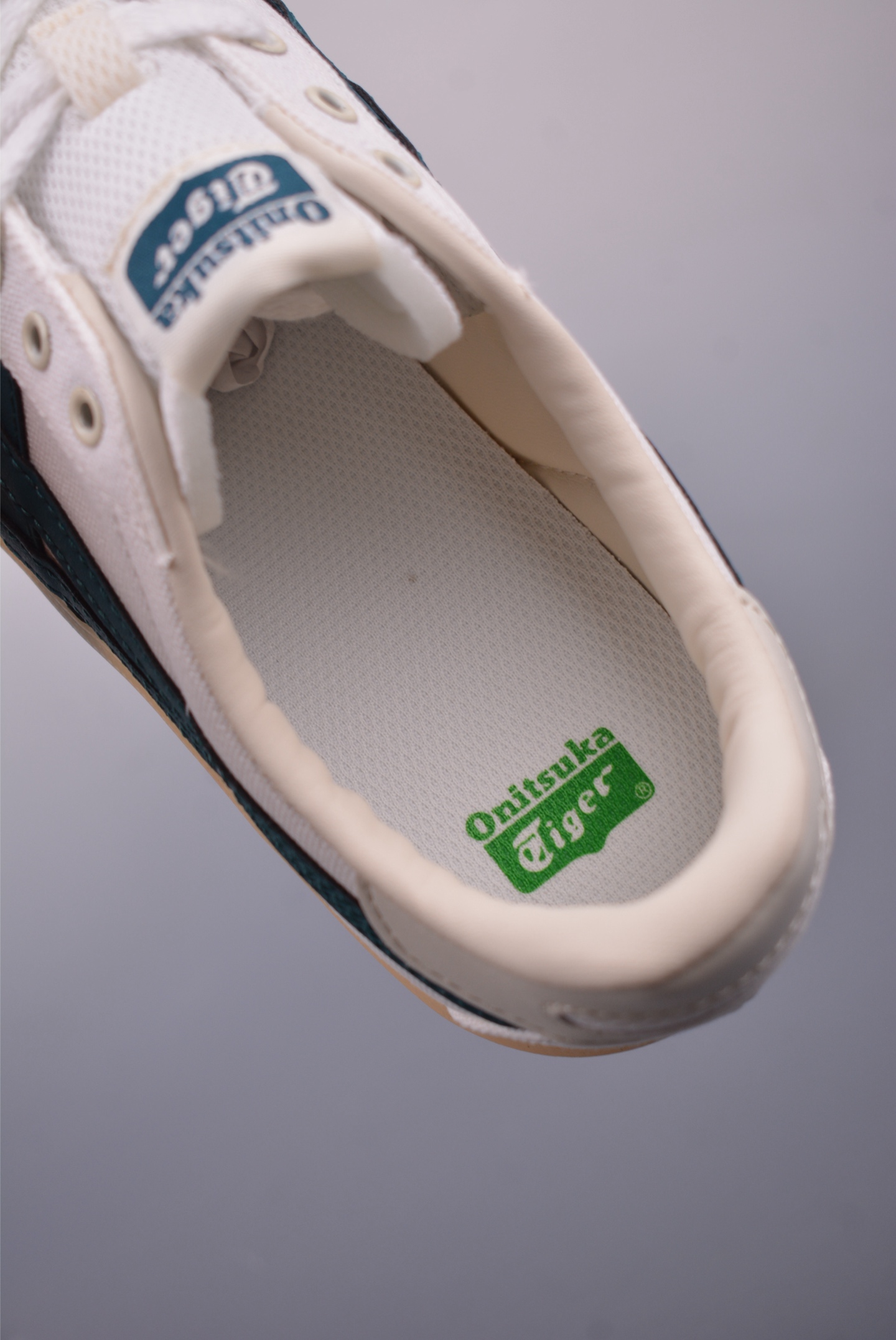 Onitsuka Tiger Tokuten Retro Low-Top Casual Sneakers - Classic Style 9 i1747439942502 2496 0 8