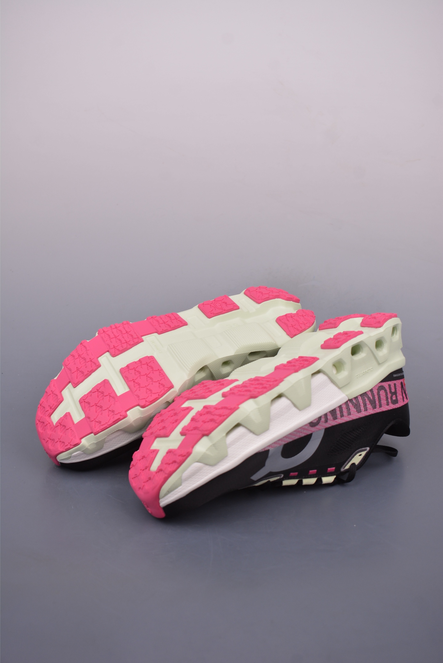 On Running Cloudmonster Hyper Women's Running Shoes | Cushioned, Lightweight 4 i1747440181613 3393 0 2