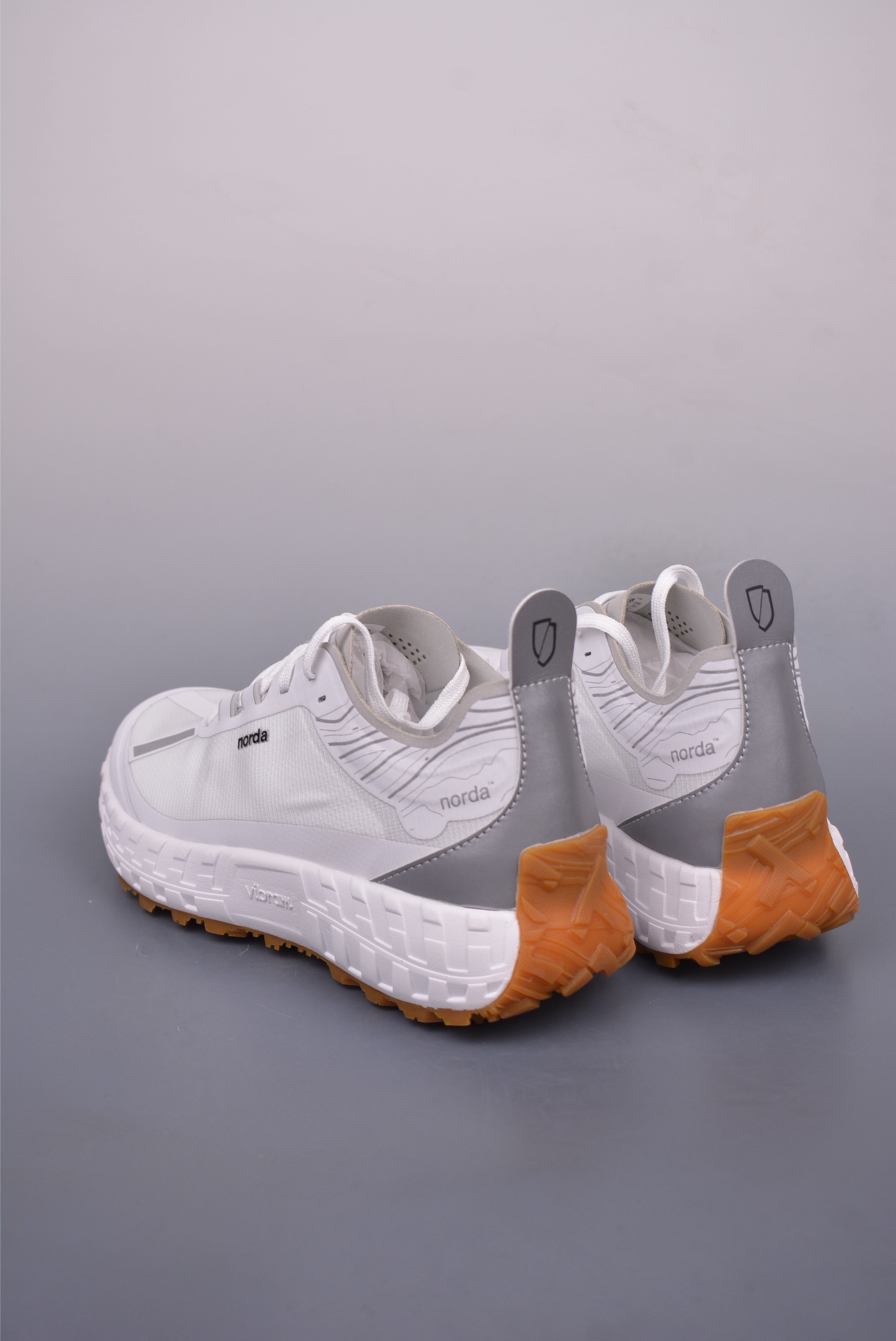 Norda 001 G+ Lightweight Outdoor Running Shoes - Sustainable and Comfortable 2 i1747440308112 957 0 1