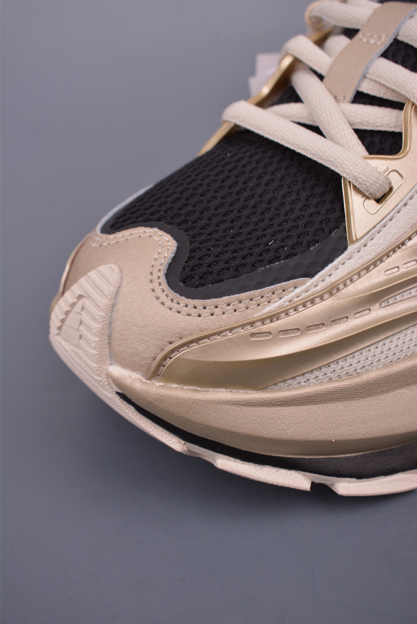 Adidas Vento XLG MTW Retro Casual Sneakers - Breathable Comfort, Secure Grip 6 i1747440393315 6835 0 5