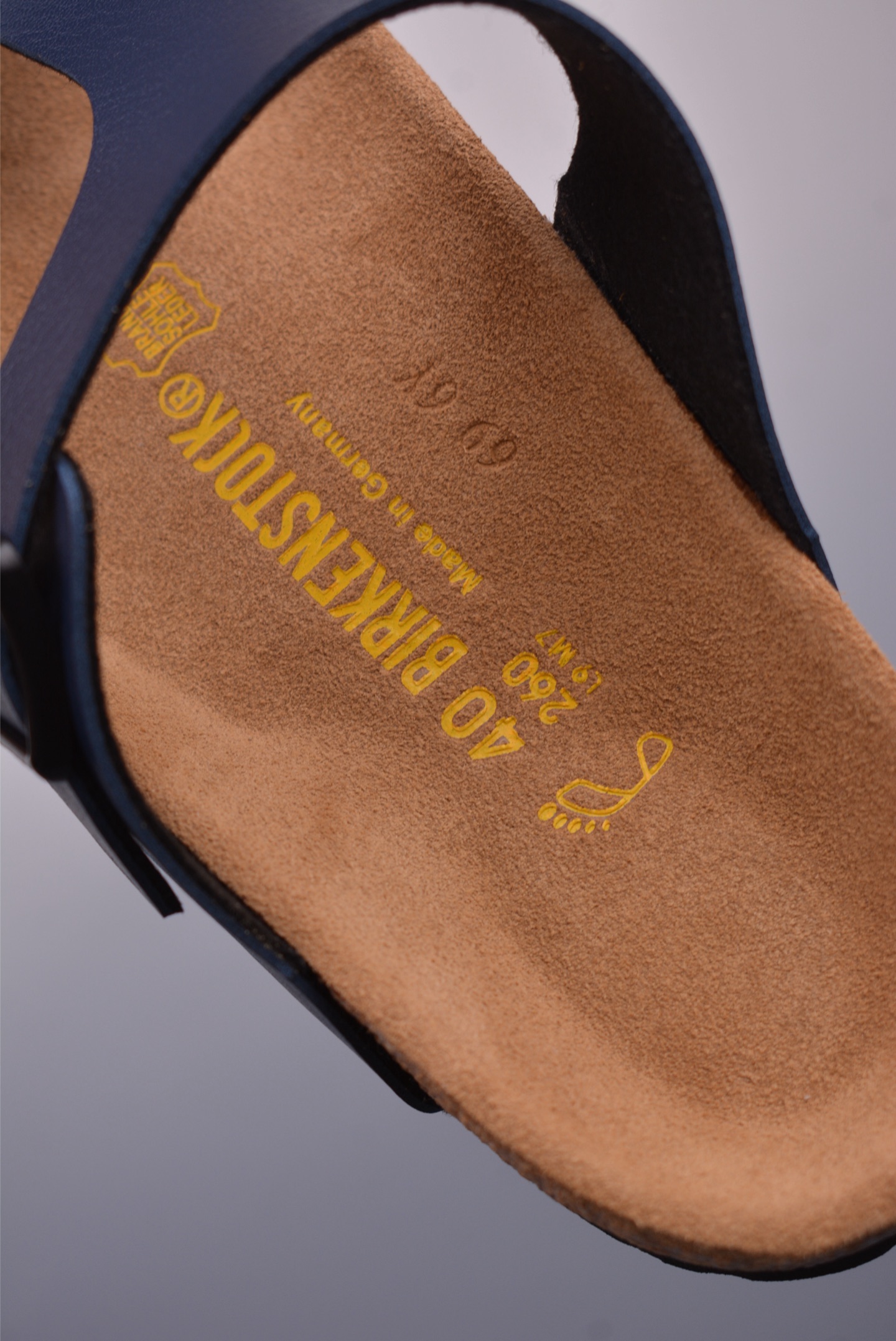 Birkenstock Milano Leather Thong Sandals Unisex Comfortable Cork Footbed 10 i1747440533361 7738 0 8