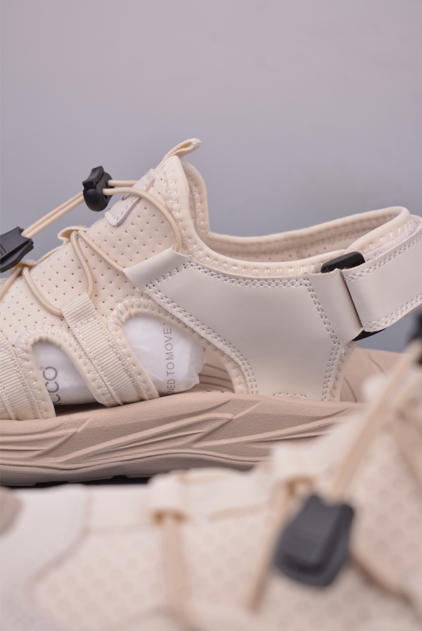 ECCO Outdoor Recreational Hiking Sandals Athletic Beach Shoes - Beige 9 i1747440850946 8496 0 7