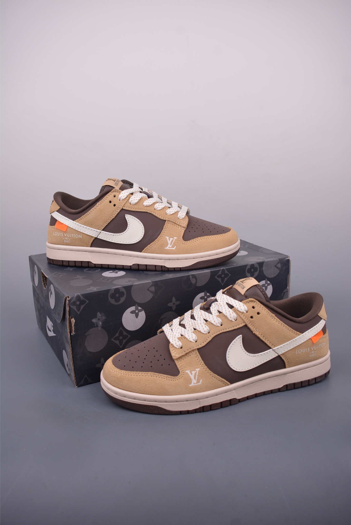 Louis Vuitton Nike SB Dunk Low DIY Sneakers - Blue Denim Luxury Shoes 3 i1747441321933 2731 0 2