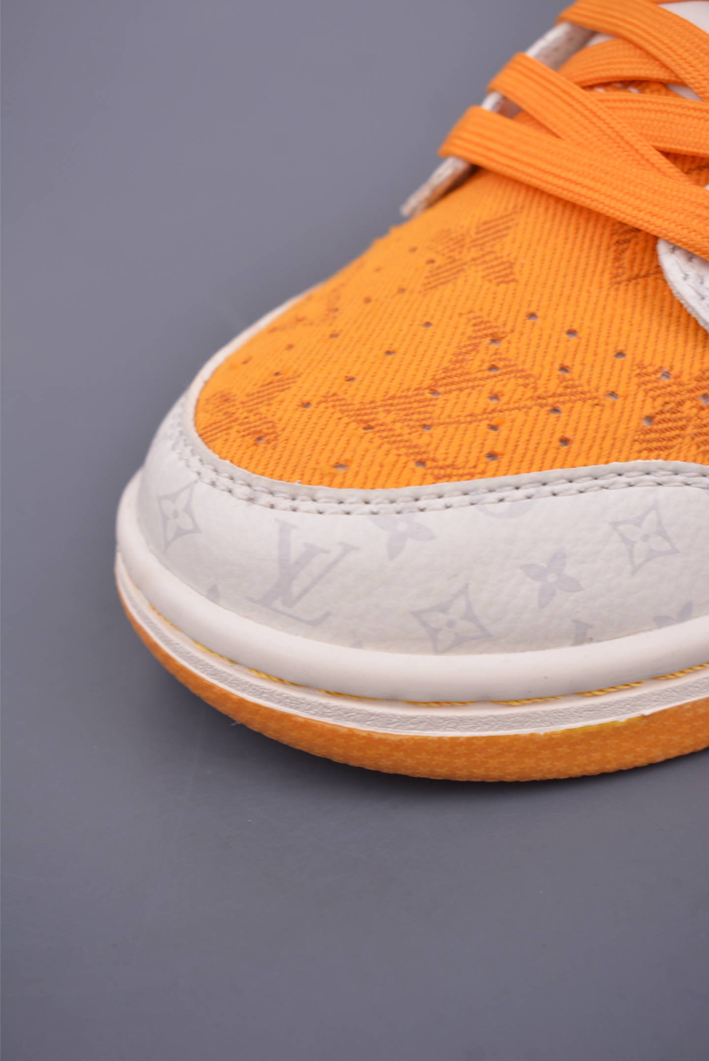 280 Nike SB Dunk Low LV联名 SC9772-803
