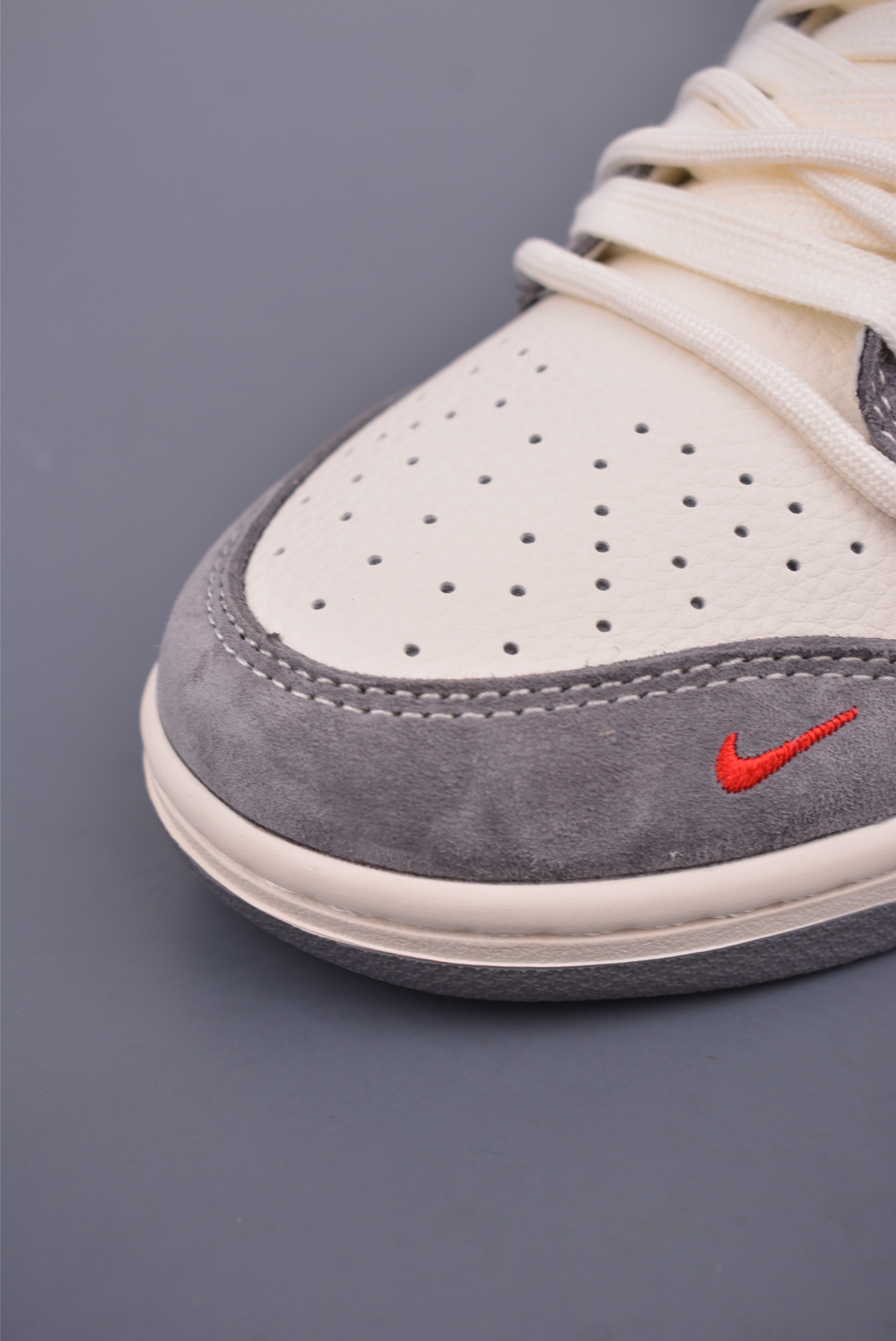 300 Nike SB Dunk Low 斯图西联名 解构抽绳鞋带 YX5066-328