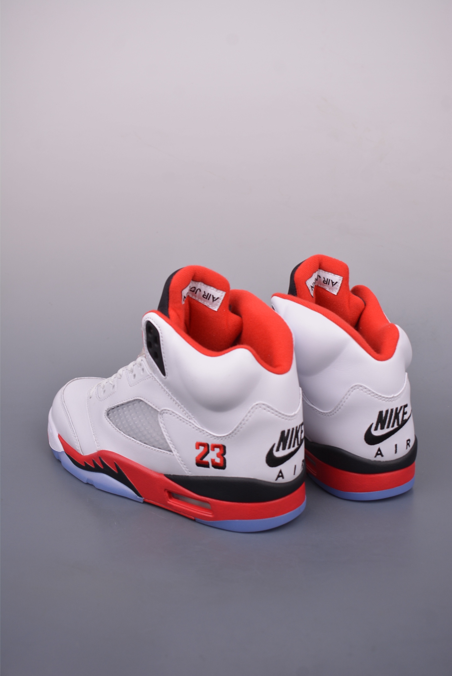 260 Jordan Air Jordan 5 Fire Red “Black Tongue”复刻白红 HQ7978-101