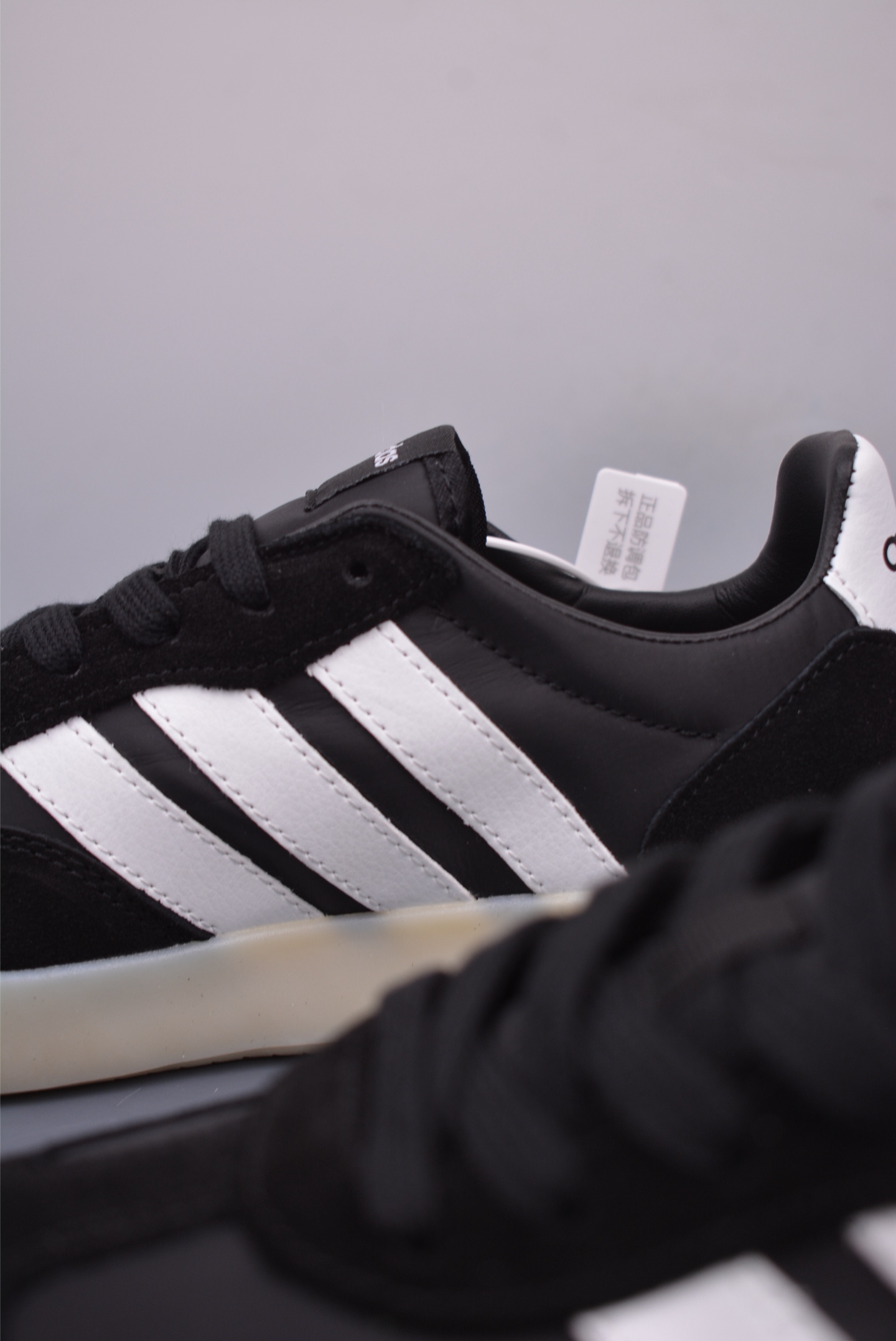 Adidas Barreda Decode Low-Top Sneakers - Comfortable & Shock Absorbent Shoes 9 i1747525827049 2734 0 7