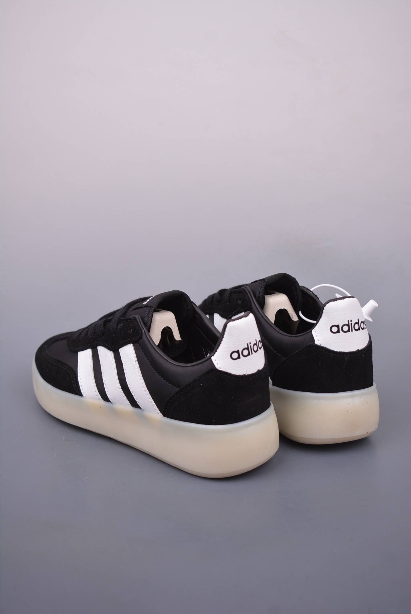Adidas Barreda Decode Low-Top Sneakers - Comfortable & Shock Absorbent Shoes 3 i1747525827087 7942 0 1