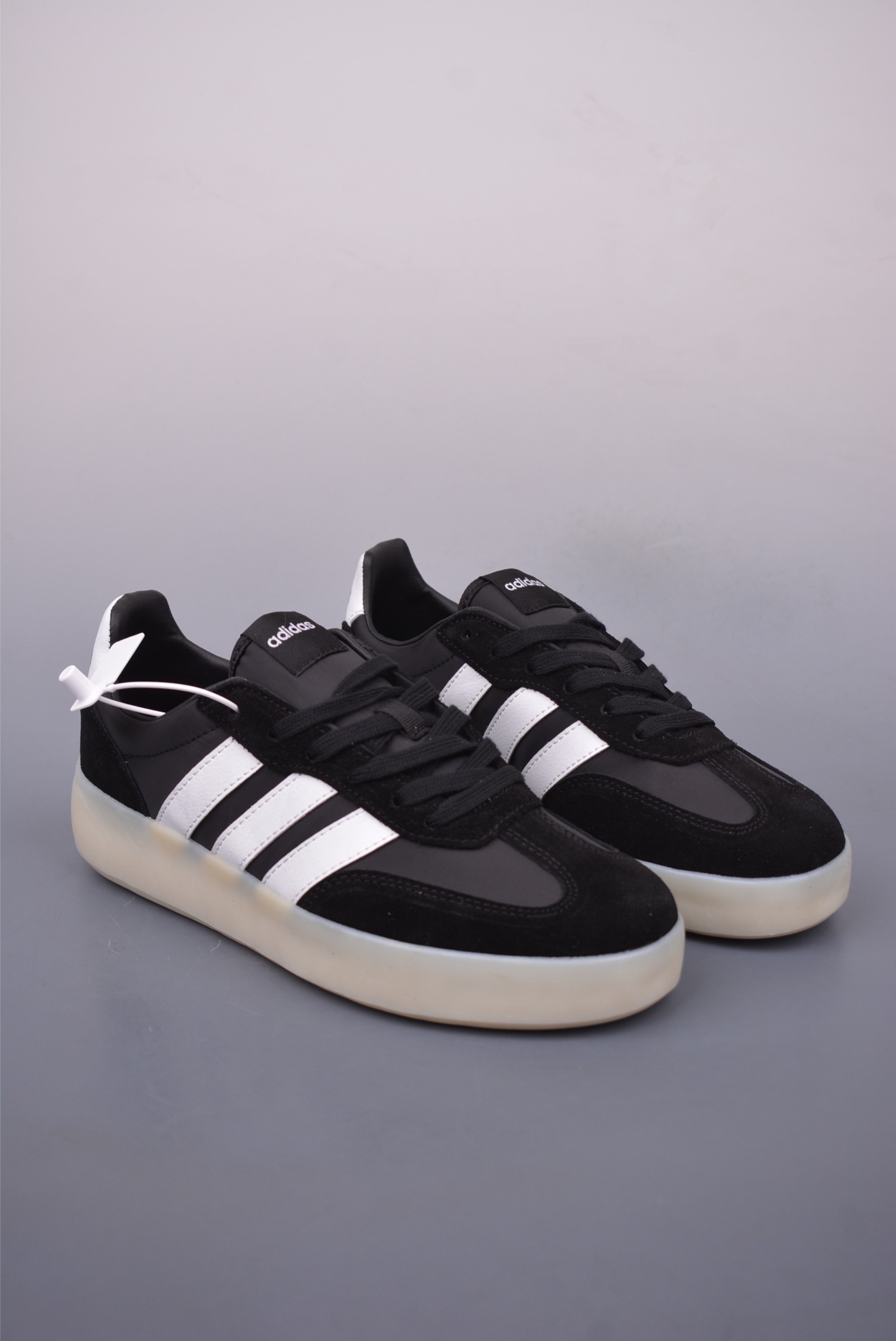 Adidas Barreda Decode Low-Top Sneakers - Comfortable & Shock Absorbent Shoes 2 i1747525832280 6222 0 0