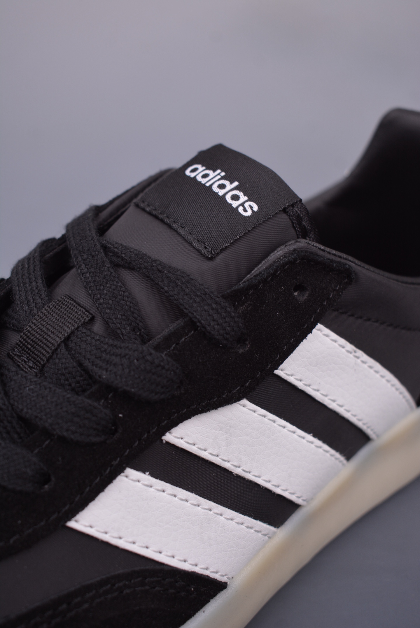 Adidas Barreda Decode Low-Top Sneakers - Comfortable & Shock Absorbent Shoes 8 i1747525837051 2230 0 6