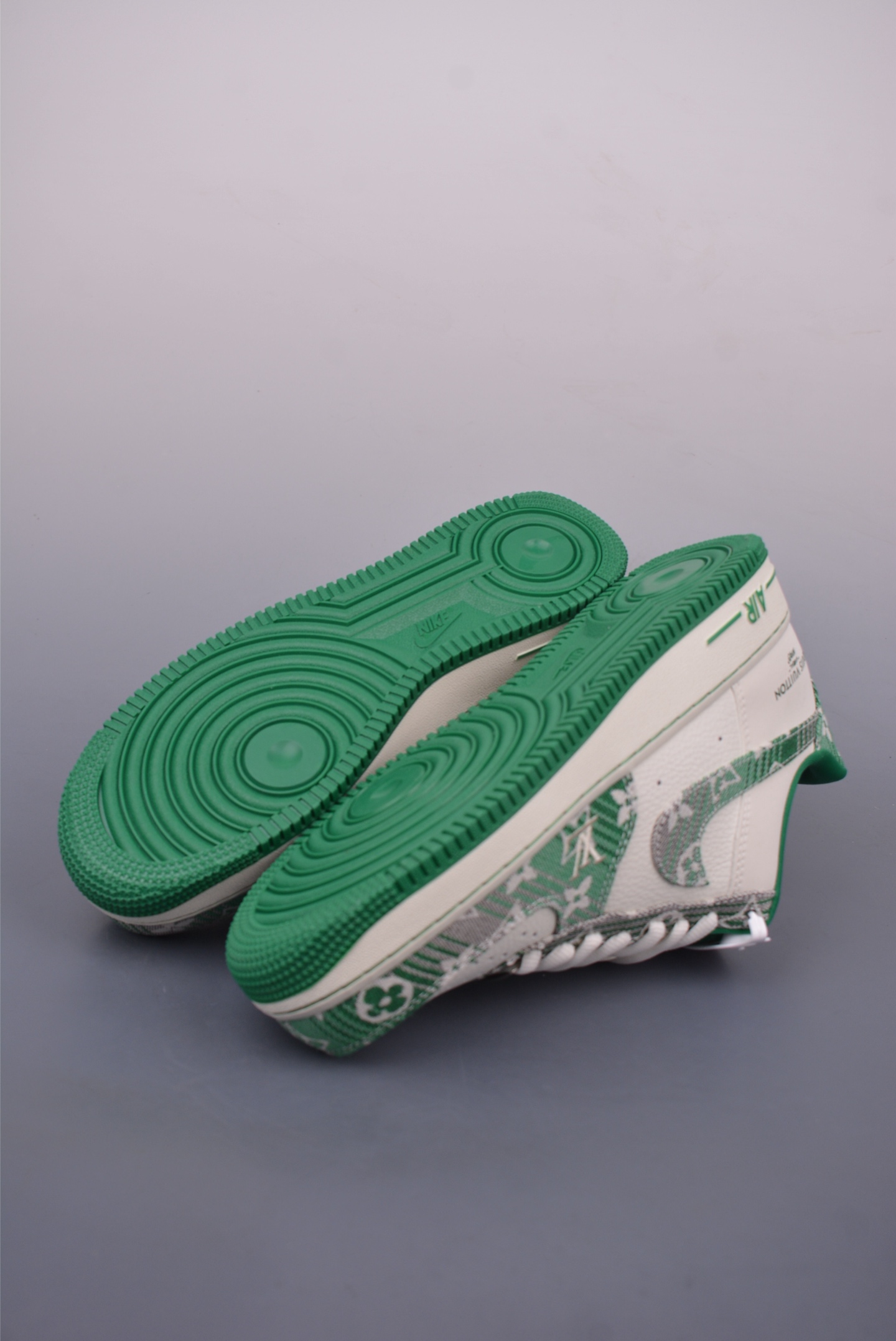 260 Nike Air Force 1 Low LV联名 SC9207-538