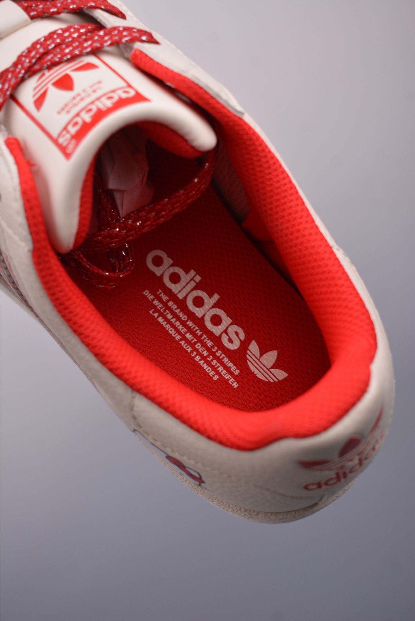Adidas Originals Superstar Hello Kitty Sneaker - Limited Edition 2025 9 i1747525989178 6678 0 8